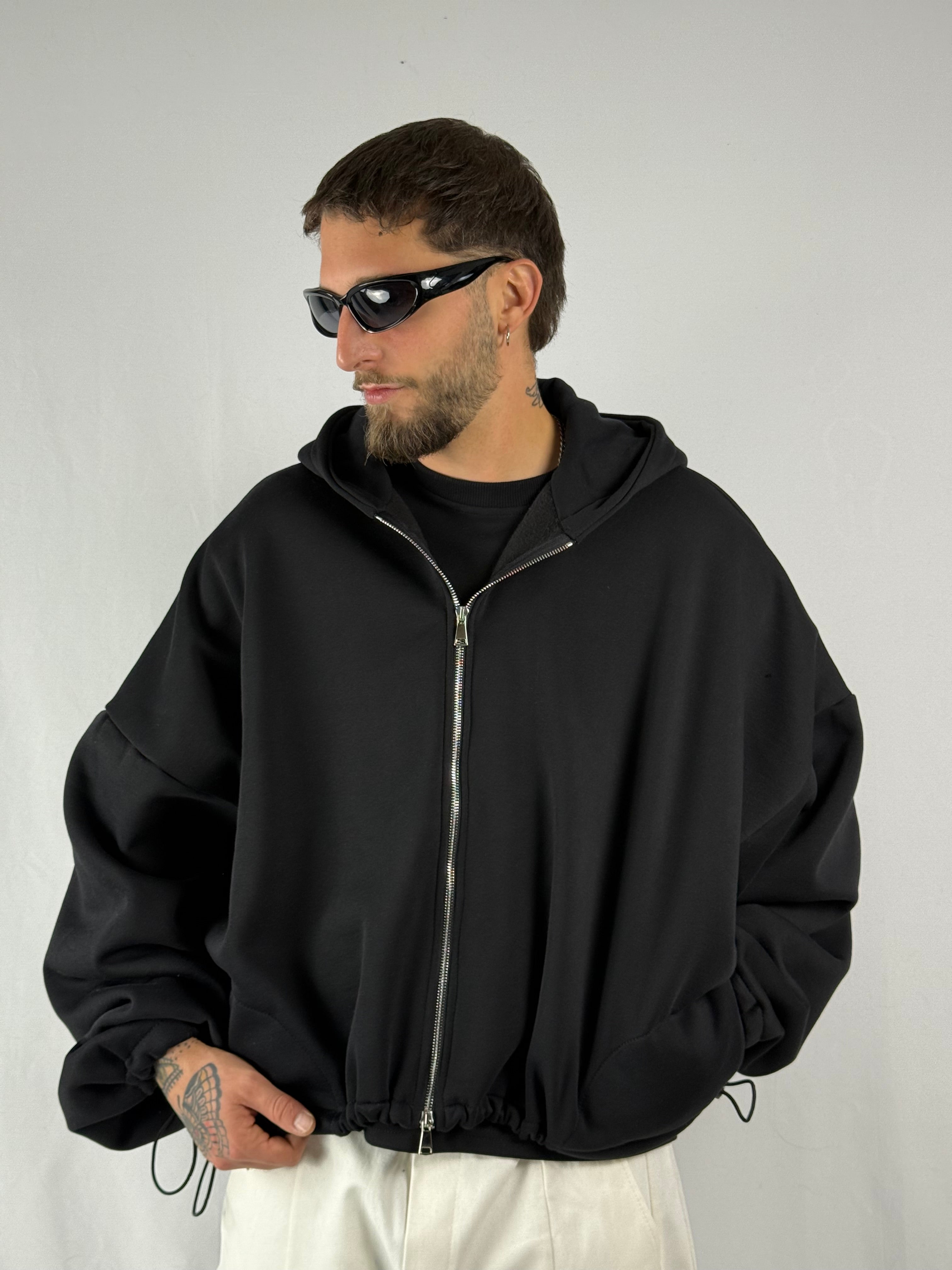 Felpa “best hoodie” crop zip nero