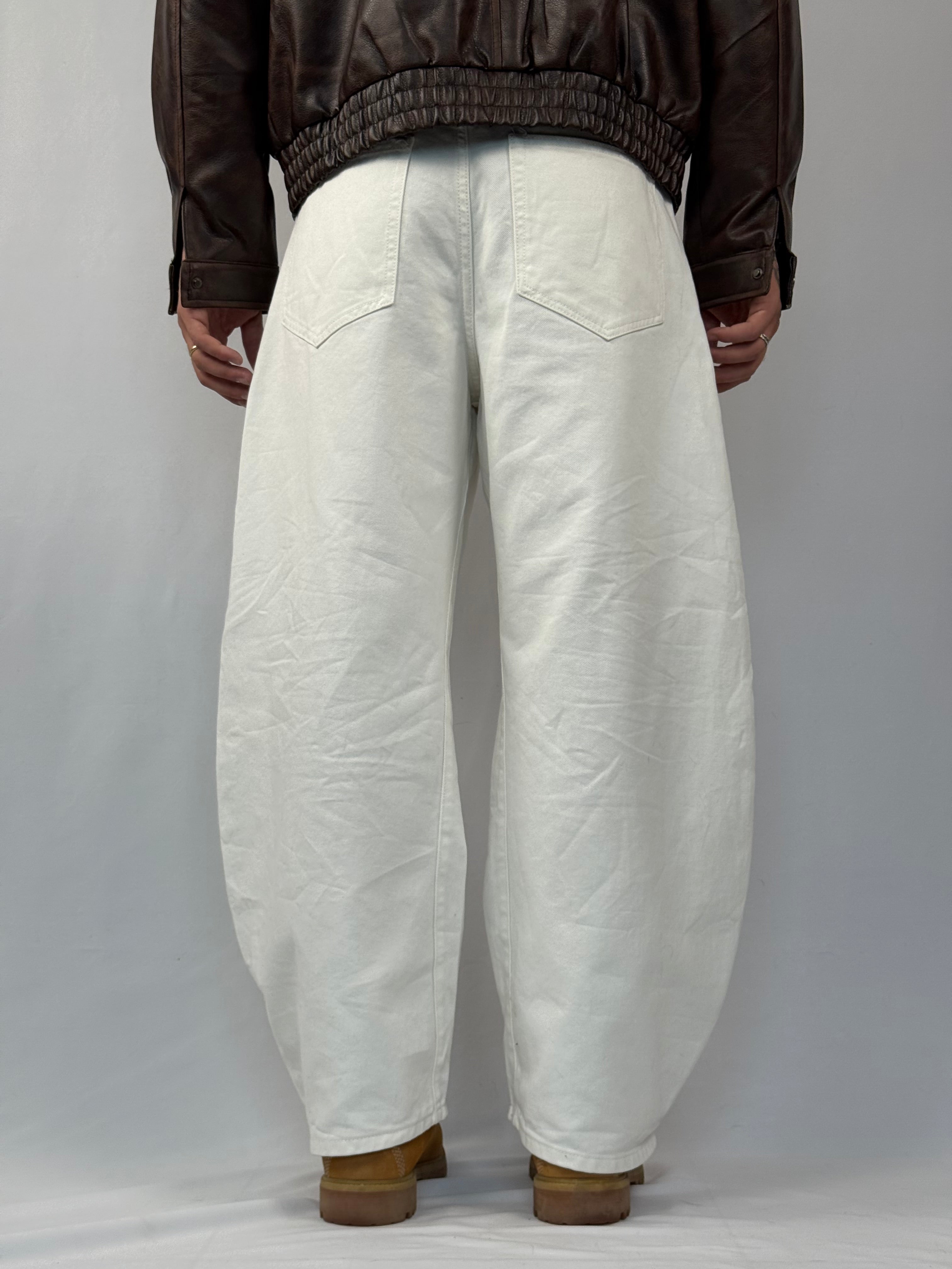 Jean baloon white