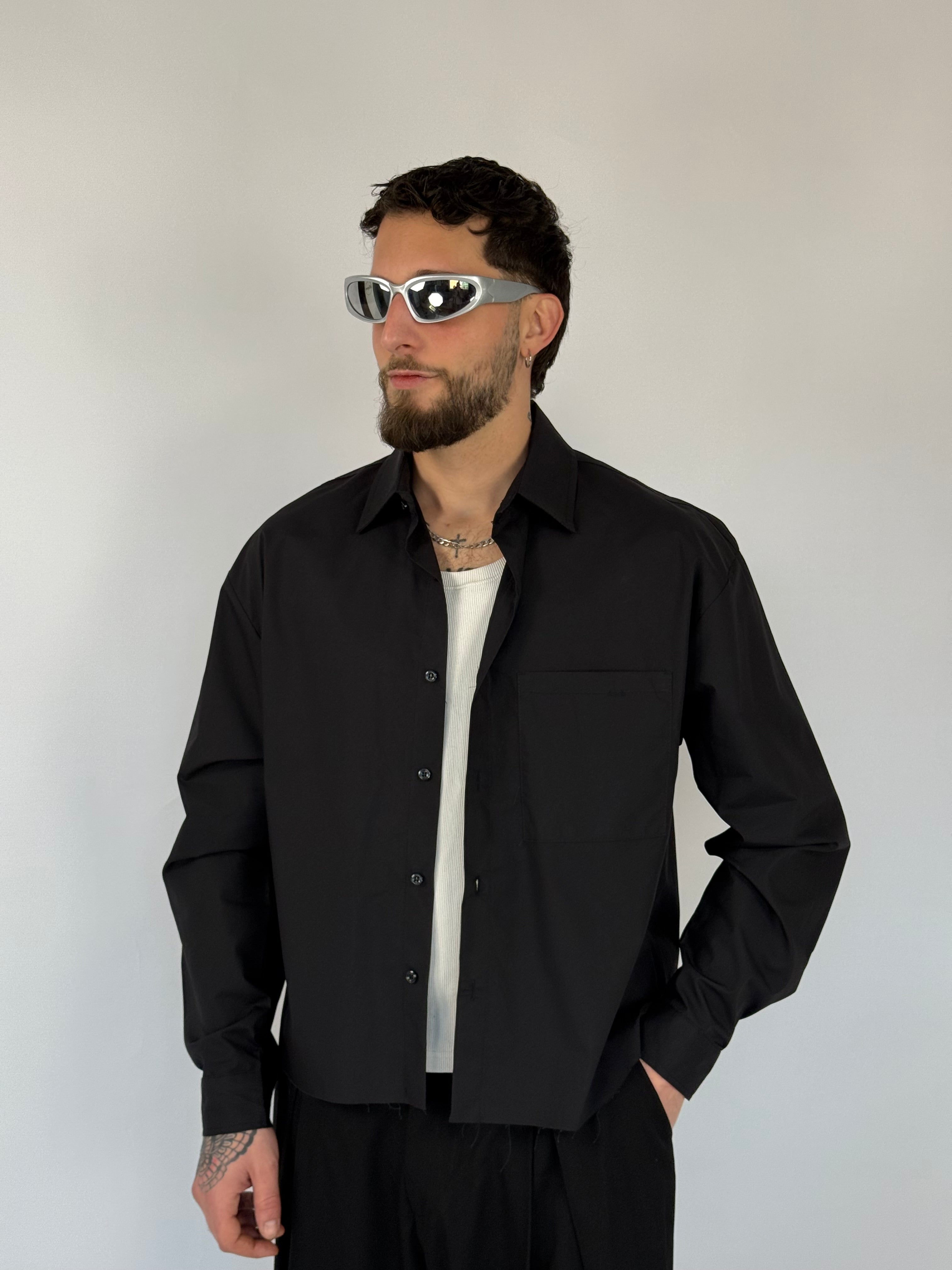 Camicia crop “Manager”