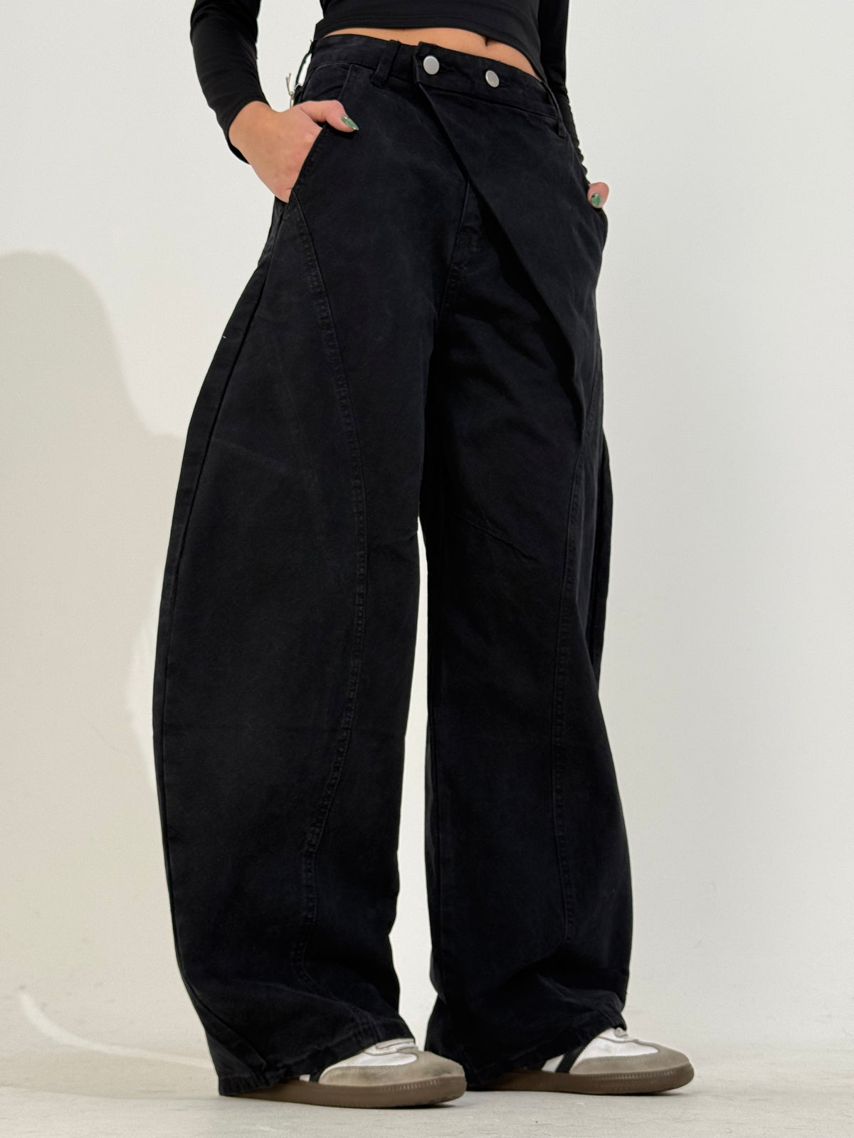Jeans side closure