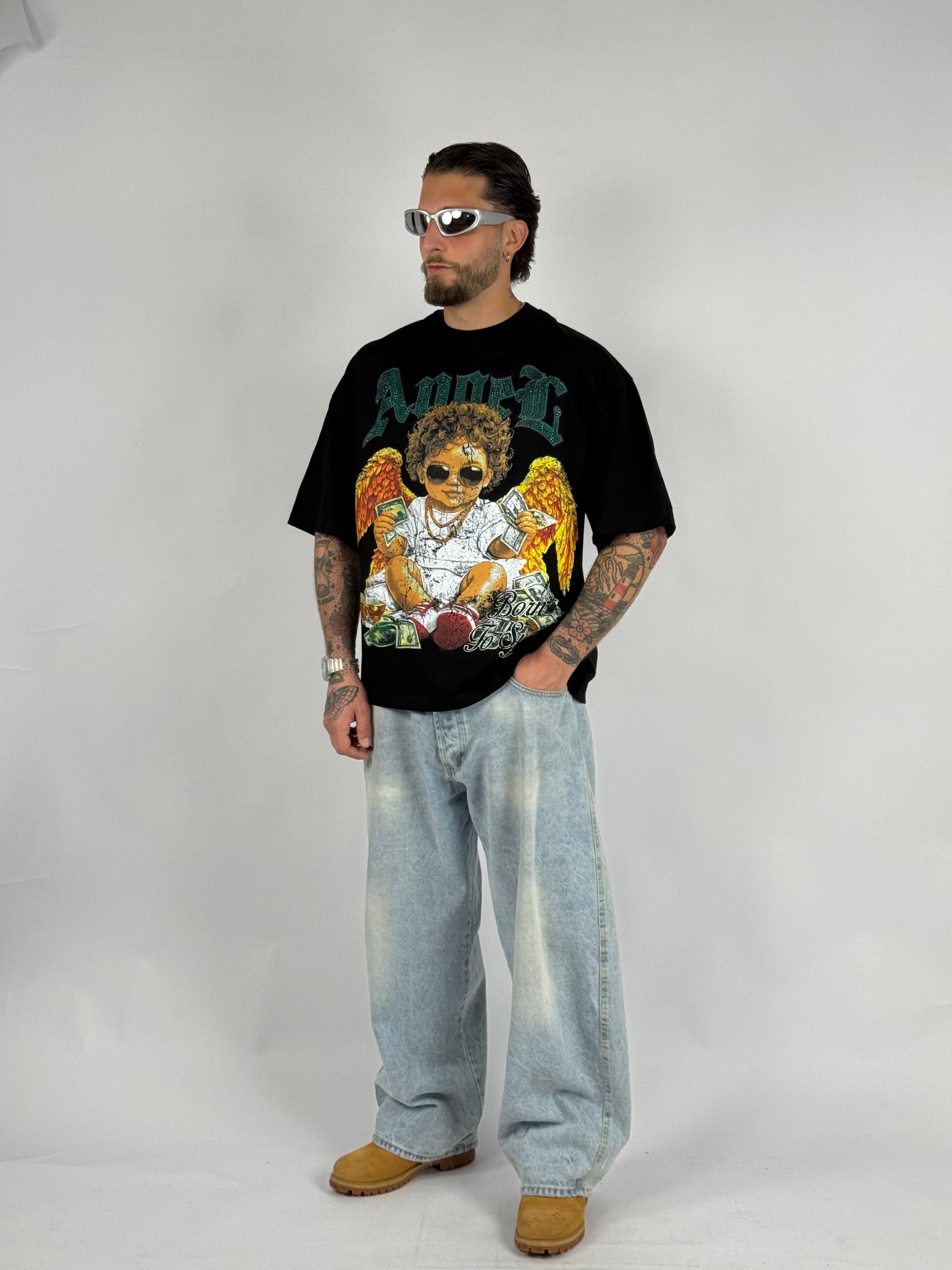 T-shirt “BORN TO SPEND”