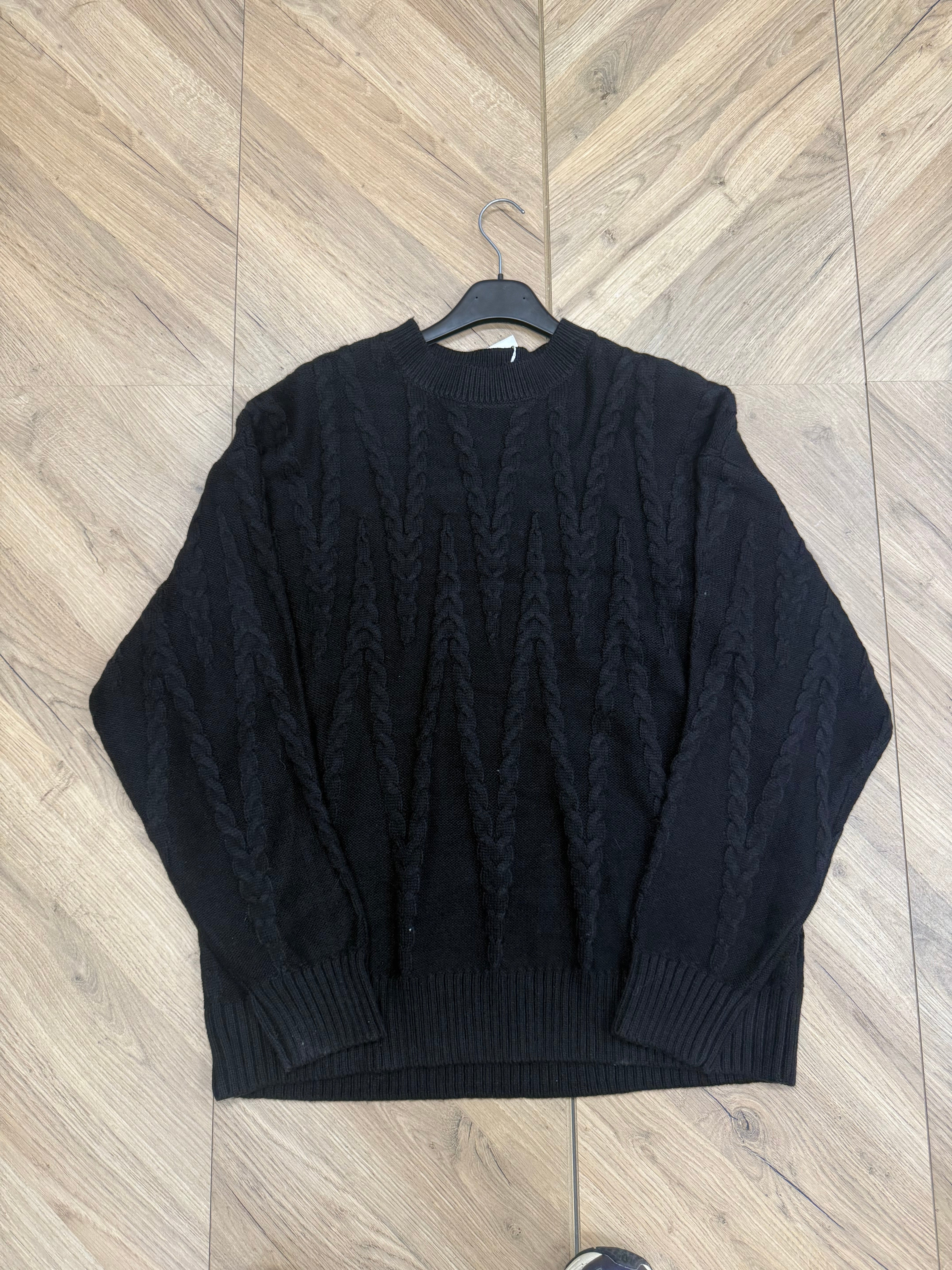 Maglione trecce nero