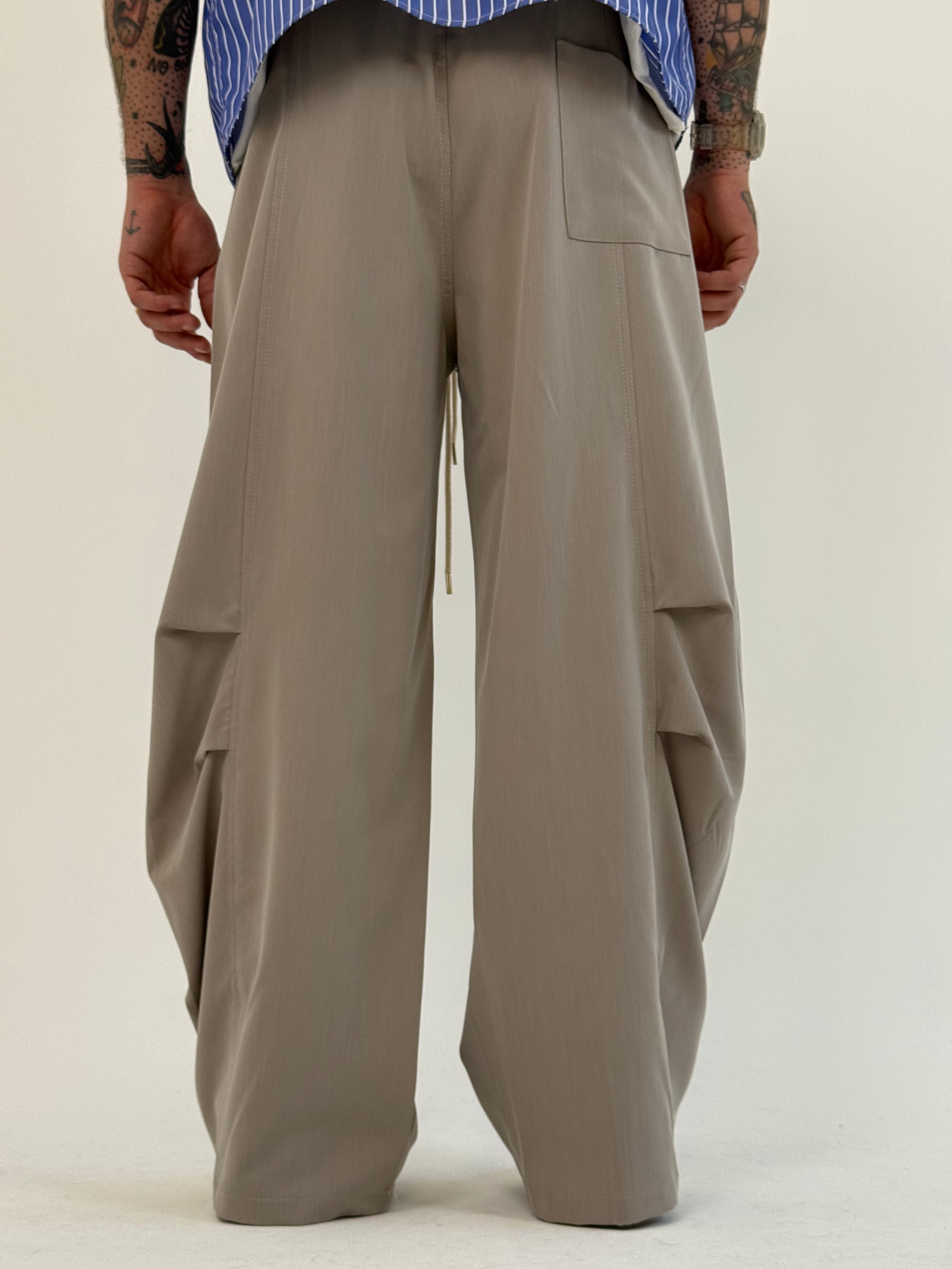 Pantalone parachute