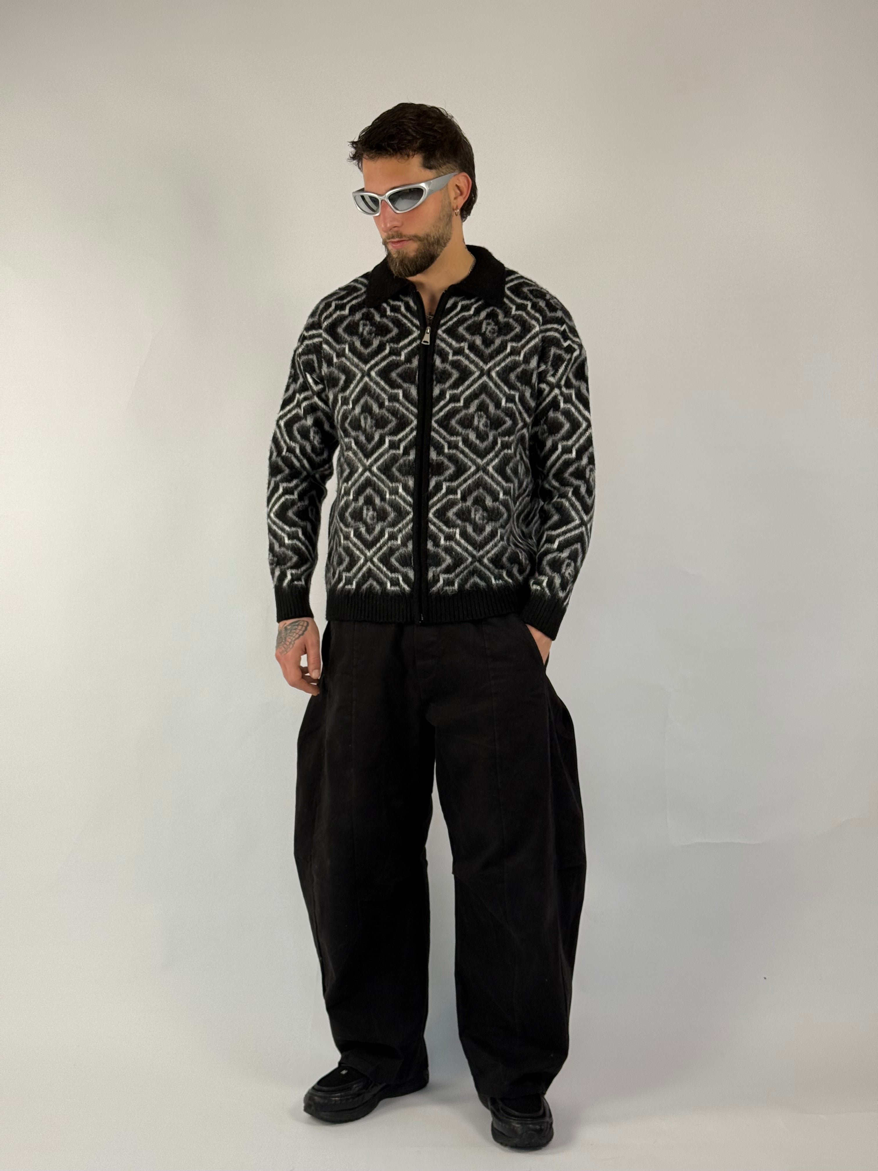 Maglione zip “Baudelaire” nero