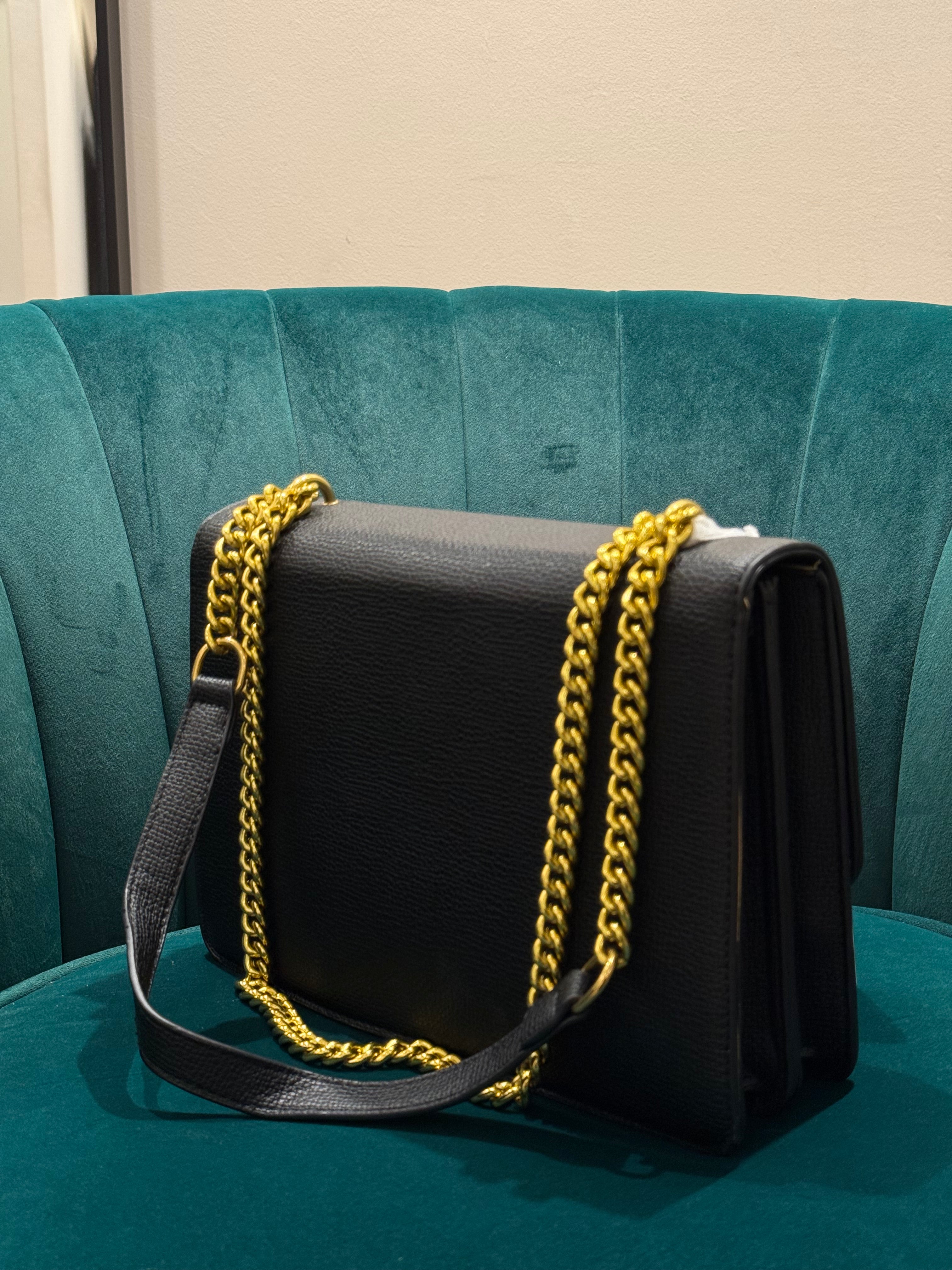 Borsa ecopelle con catena oro