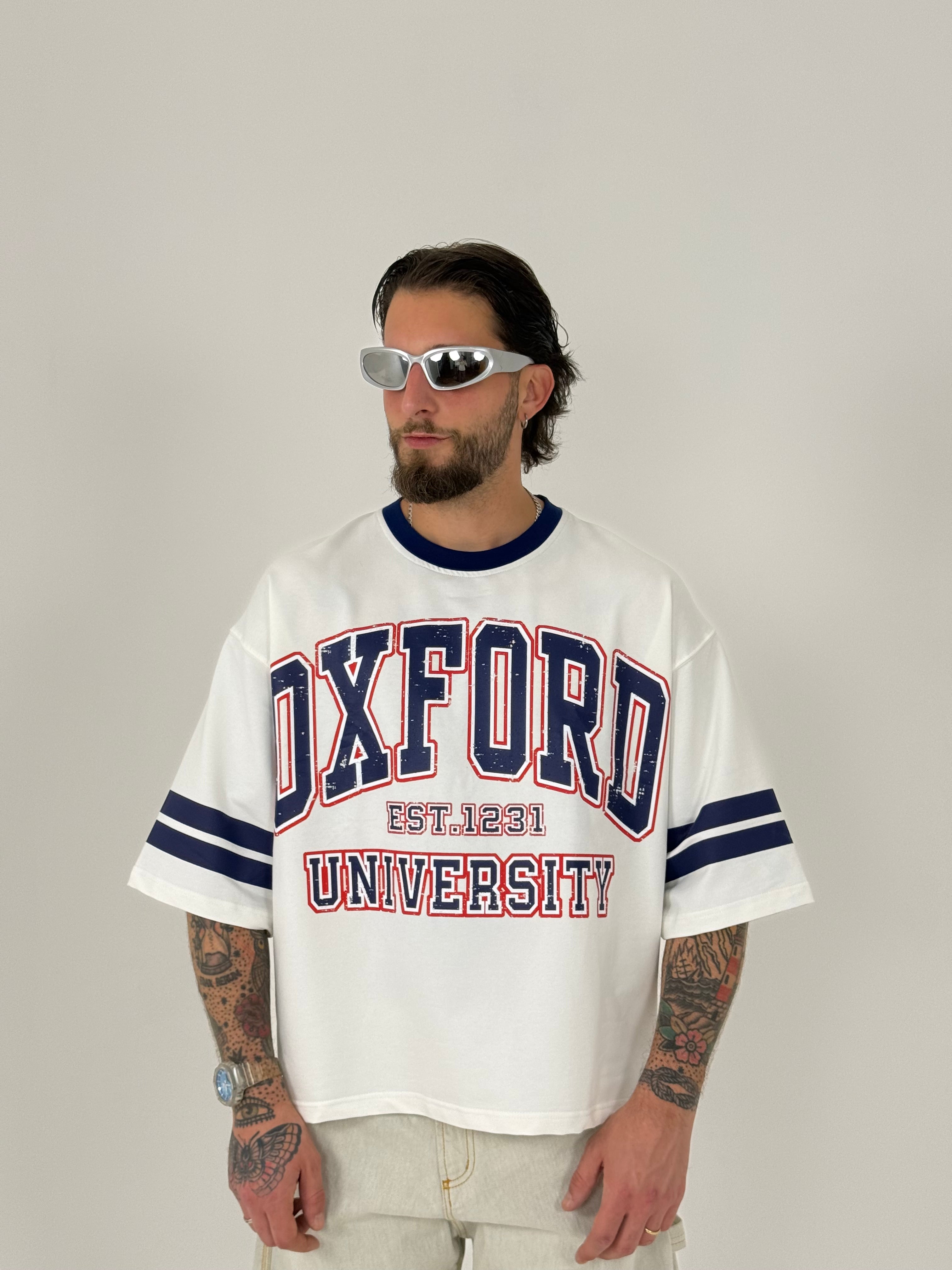 T-shirt “University”