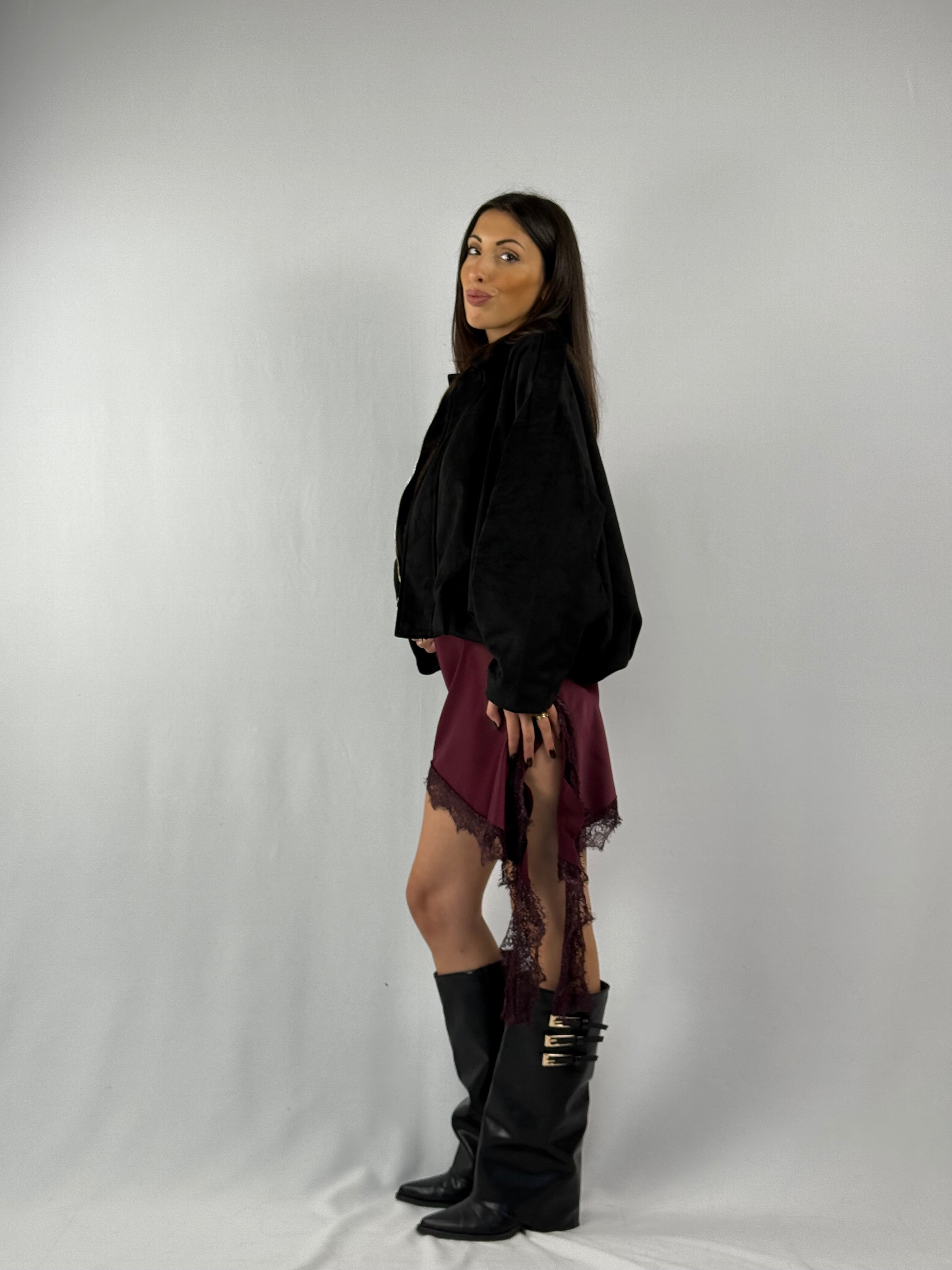 Abito in satin corto bordeaux