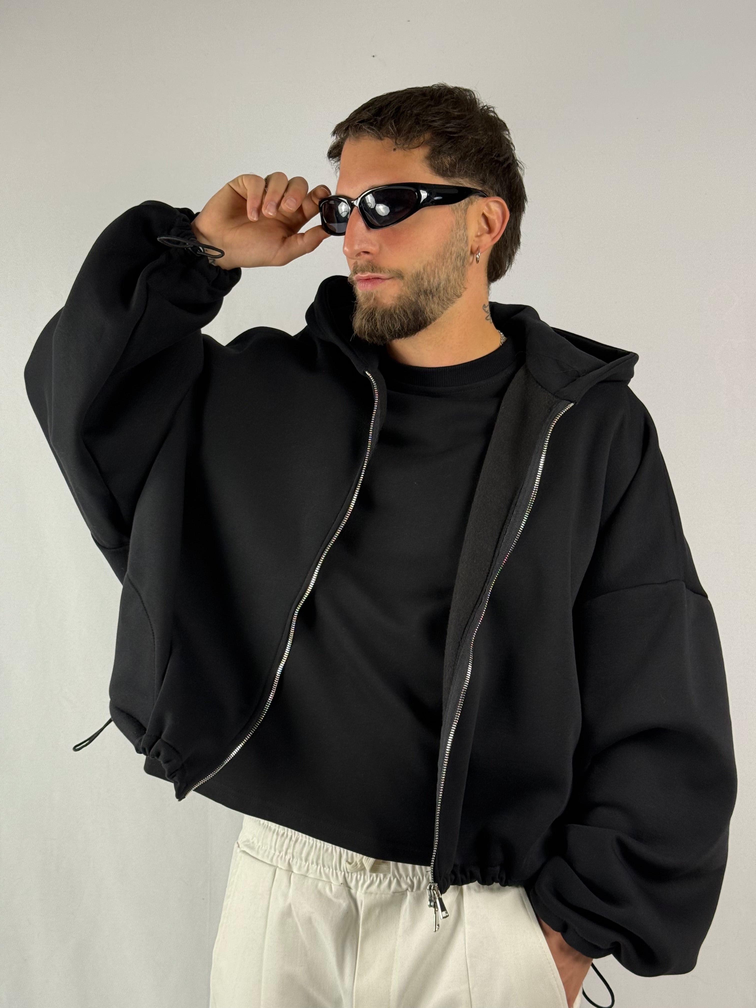 Felpa “best hoodie” crop zip nero