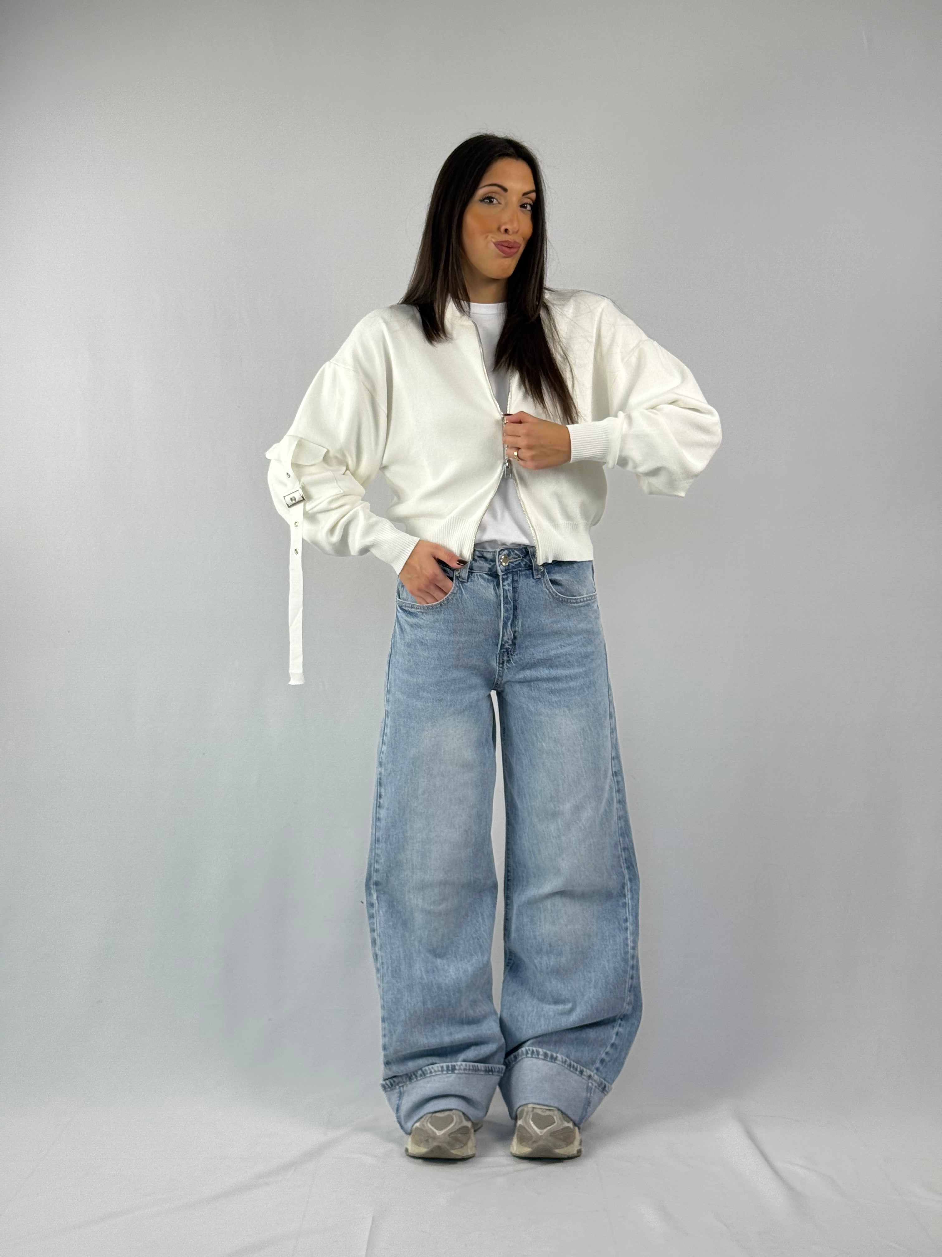 Bomber crop leggero bianco