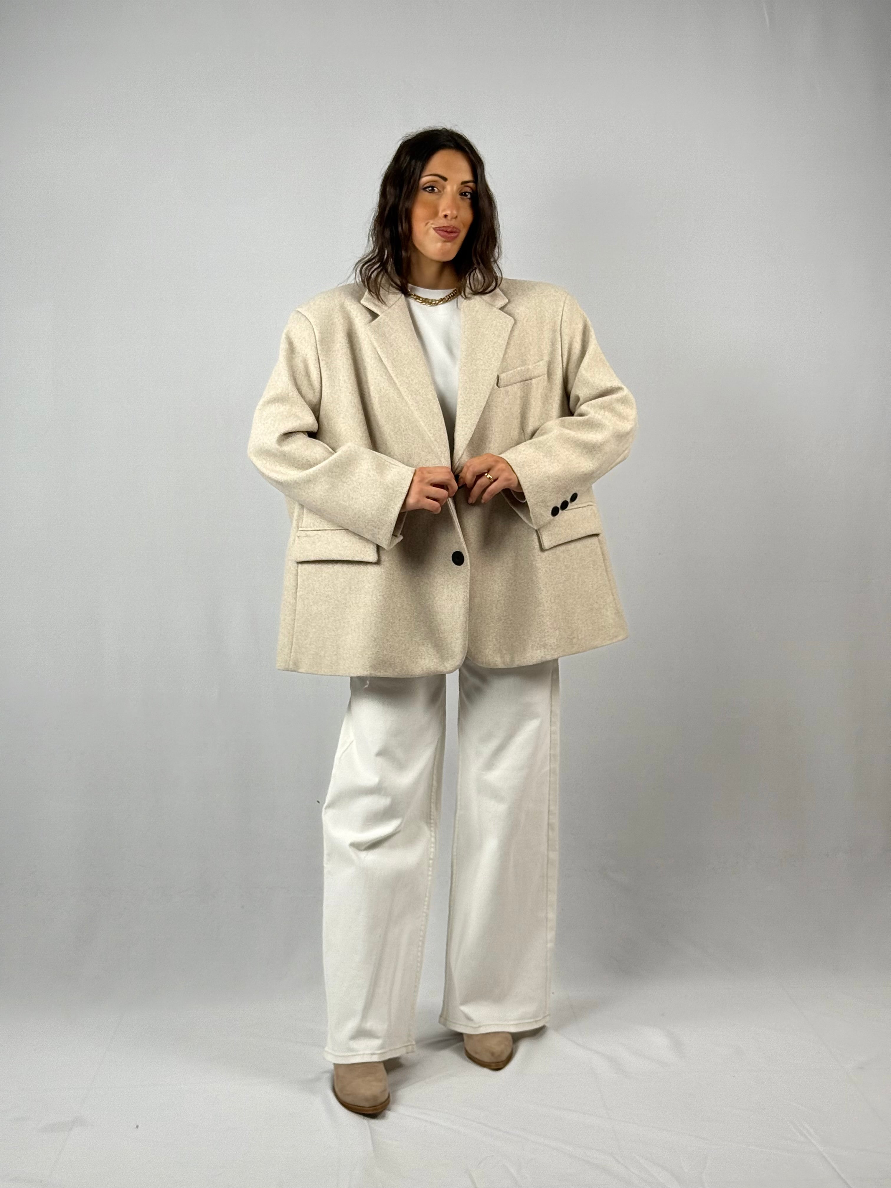 Blazer/Cappotto over sabbia