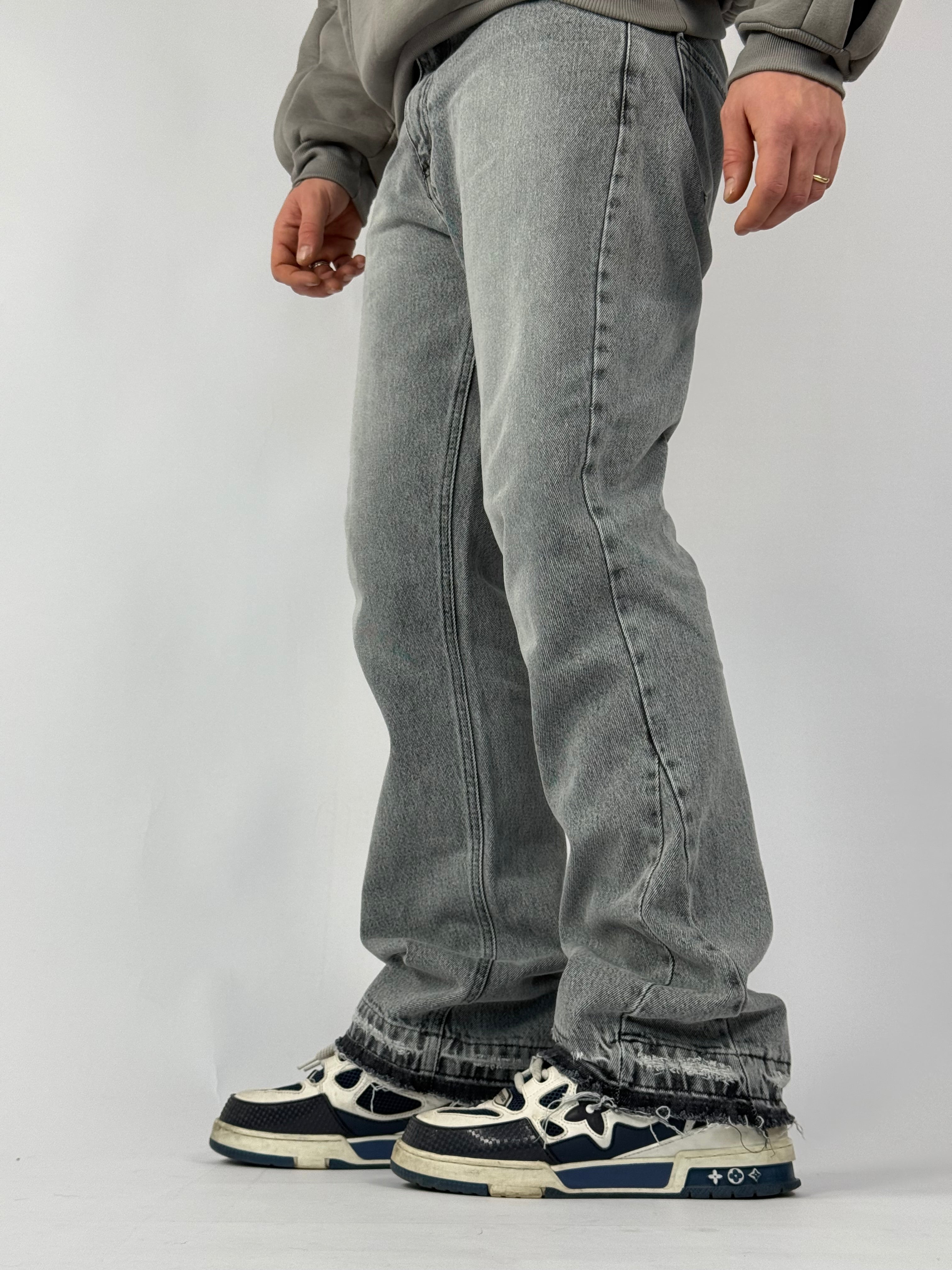 Jeans flare grigio
