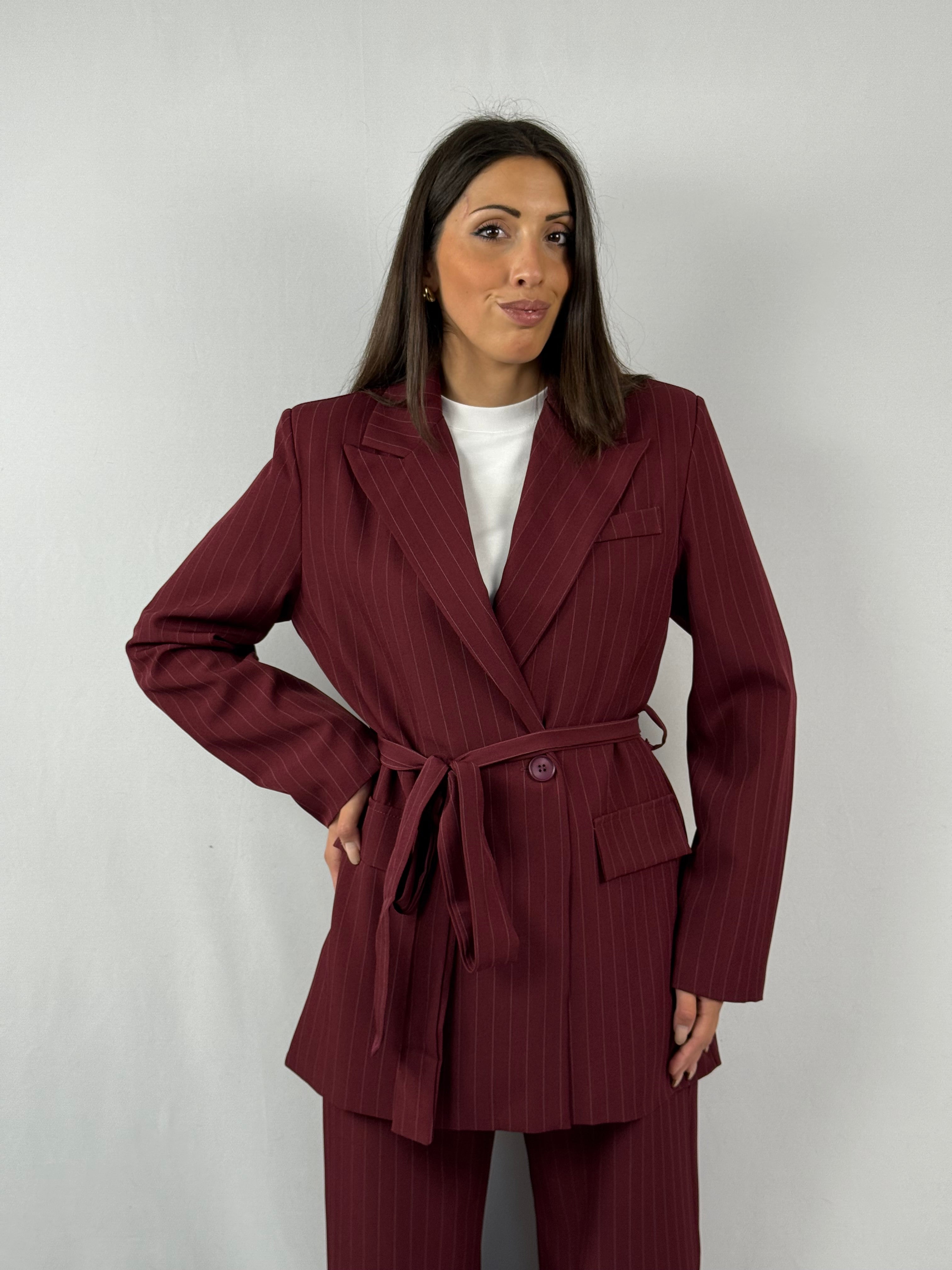 Coordinato gessato bordeaux