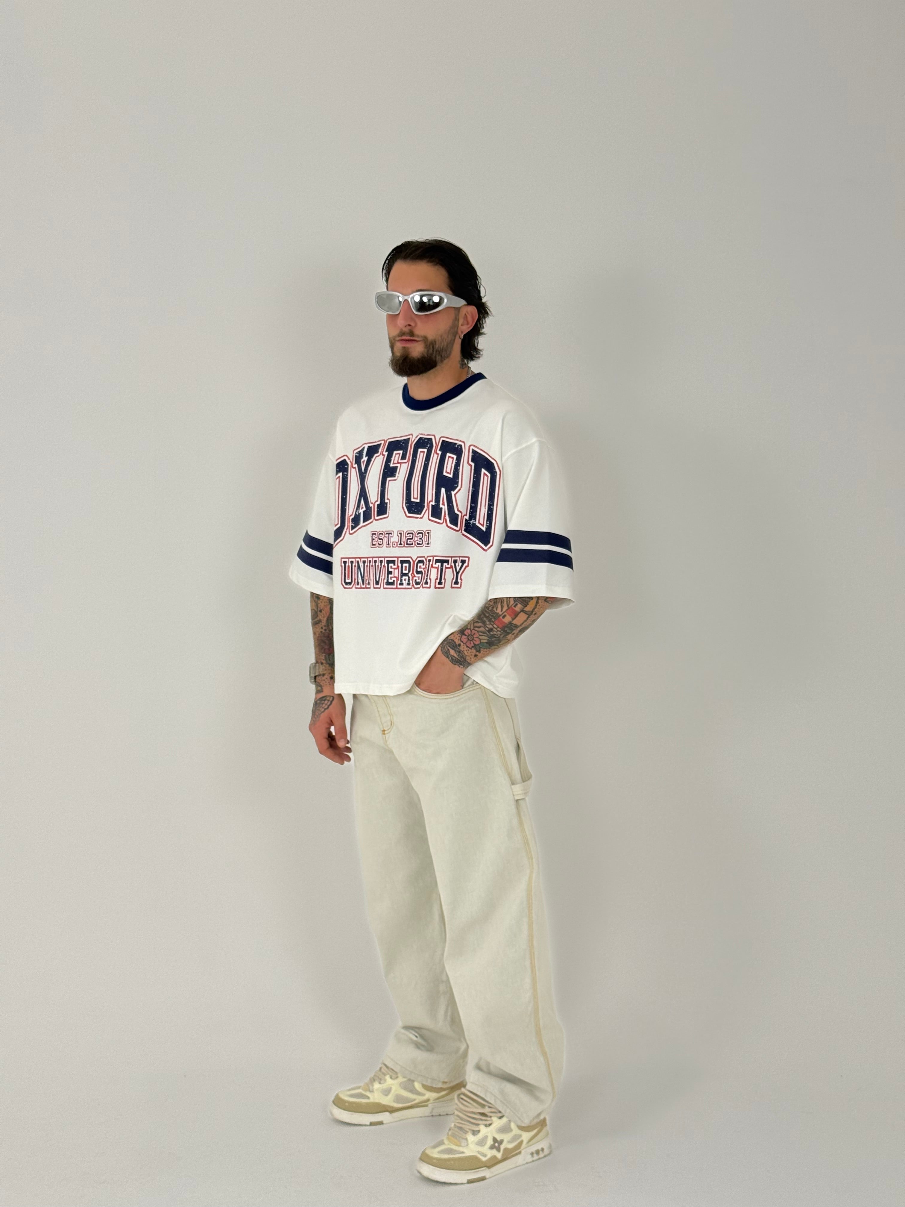 T-shirt “University”