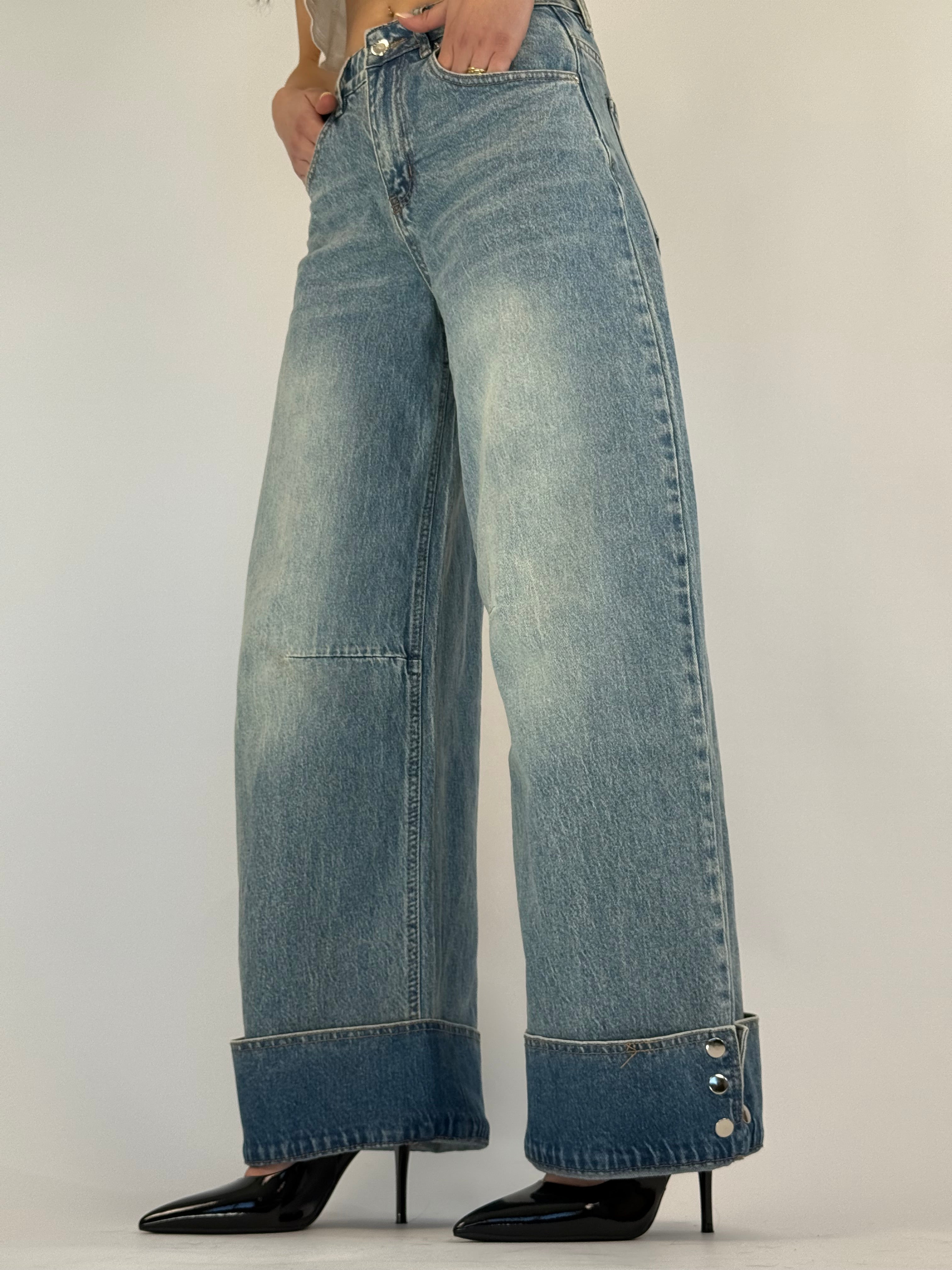 Jeans risvolto bottoni