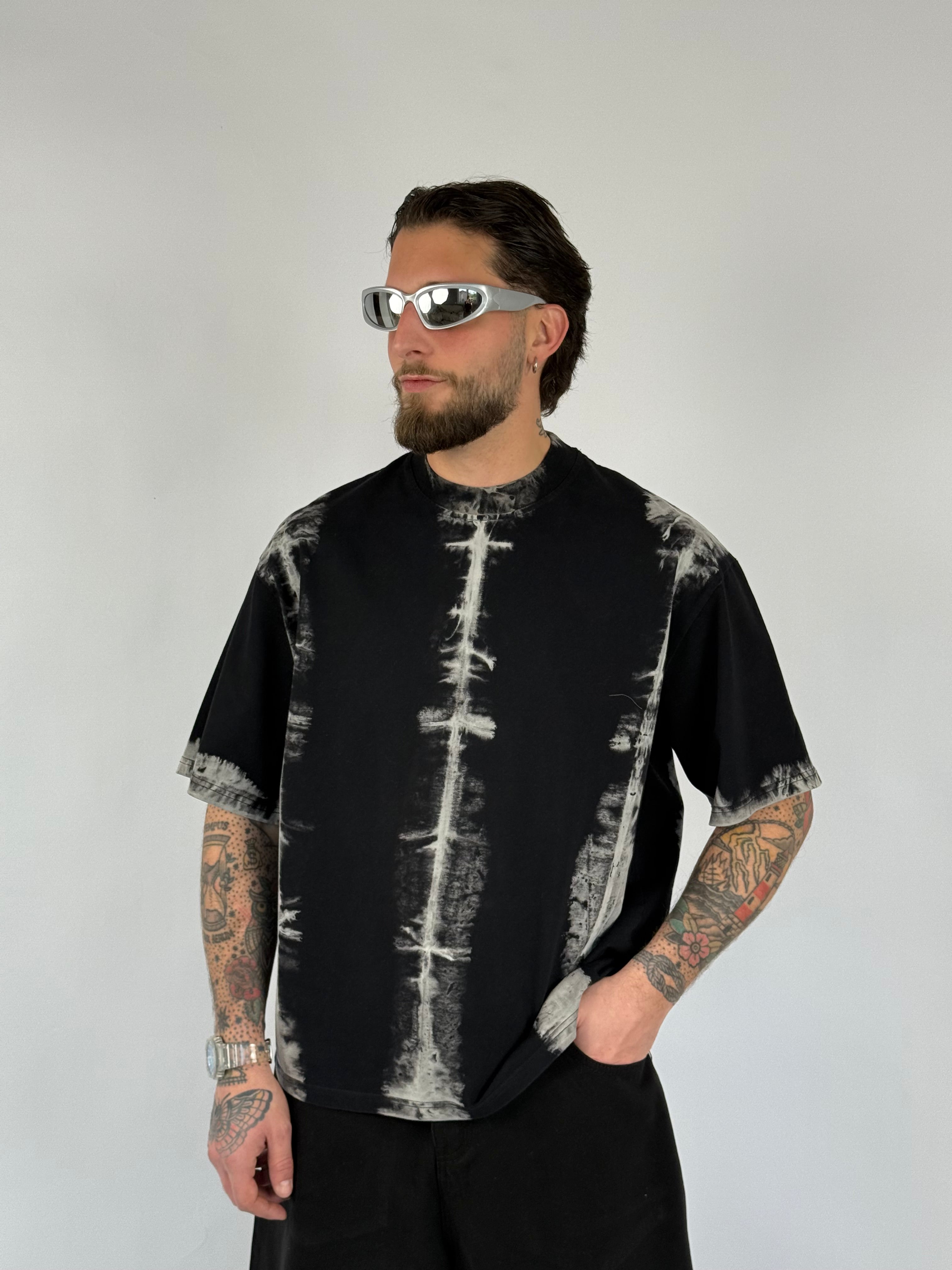 T-shirt crop “ghost”