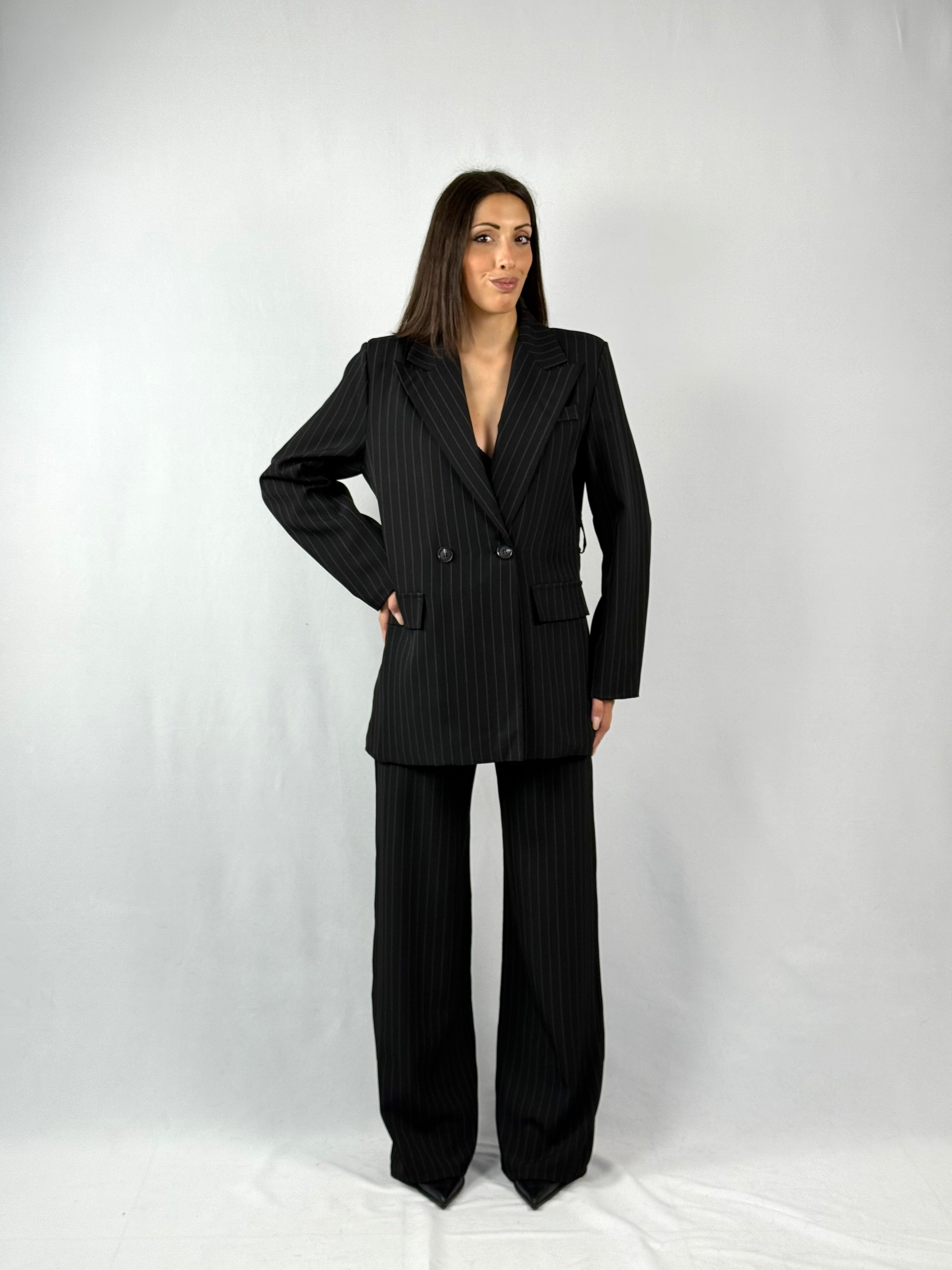 Coordinato gessato nero