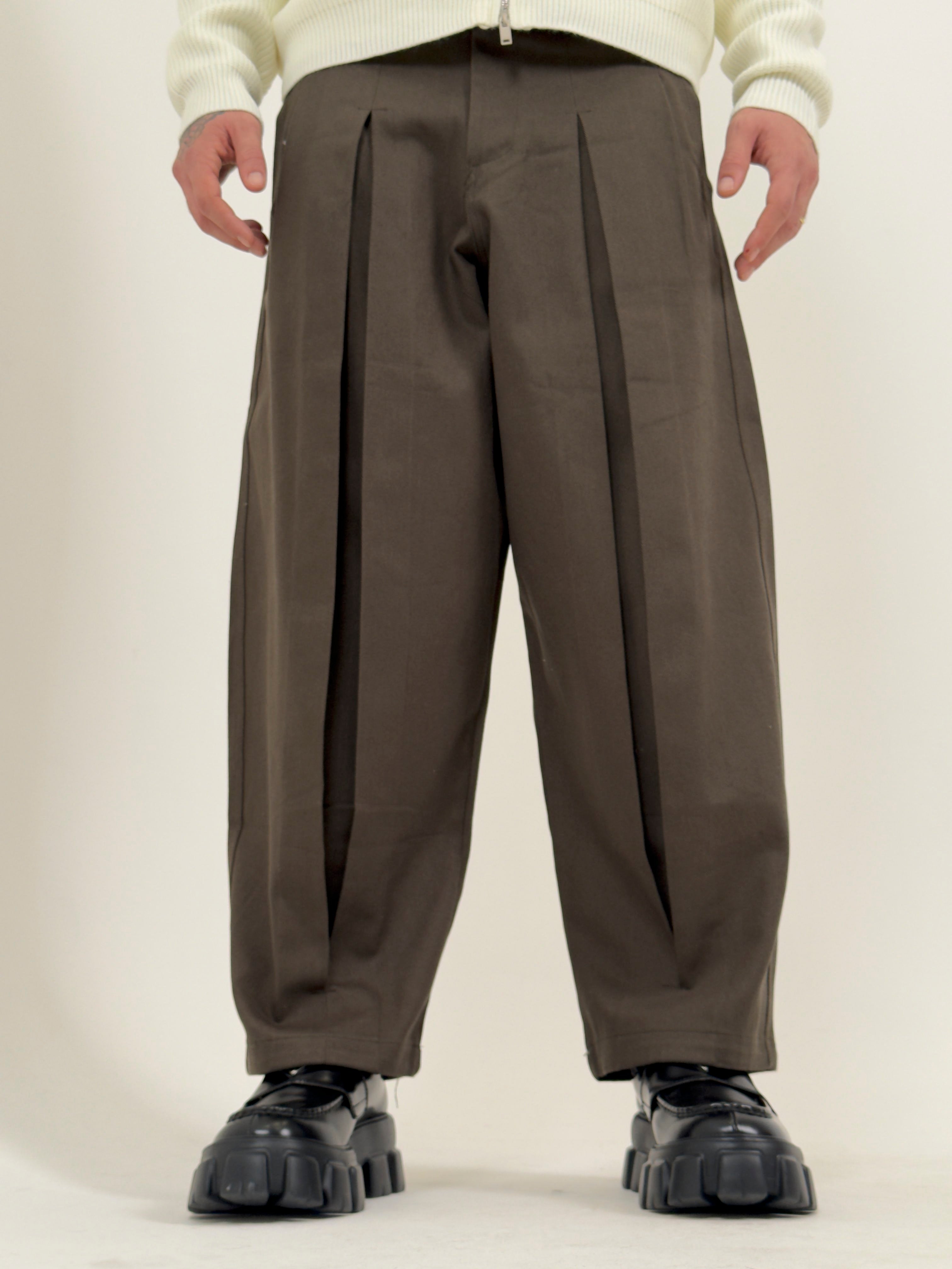 Pantalone Osaka