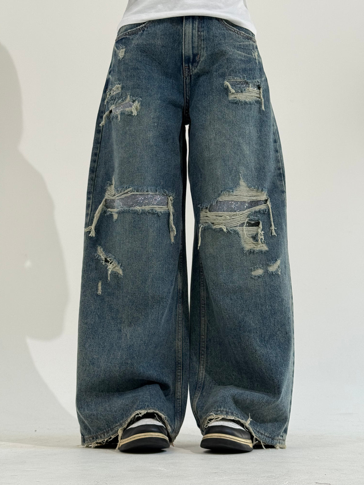 Jeans Broken