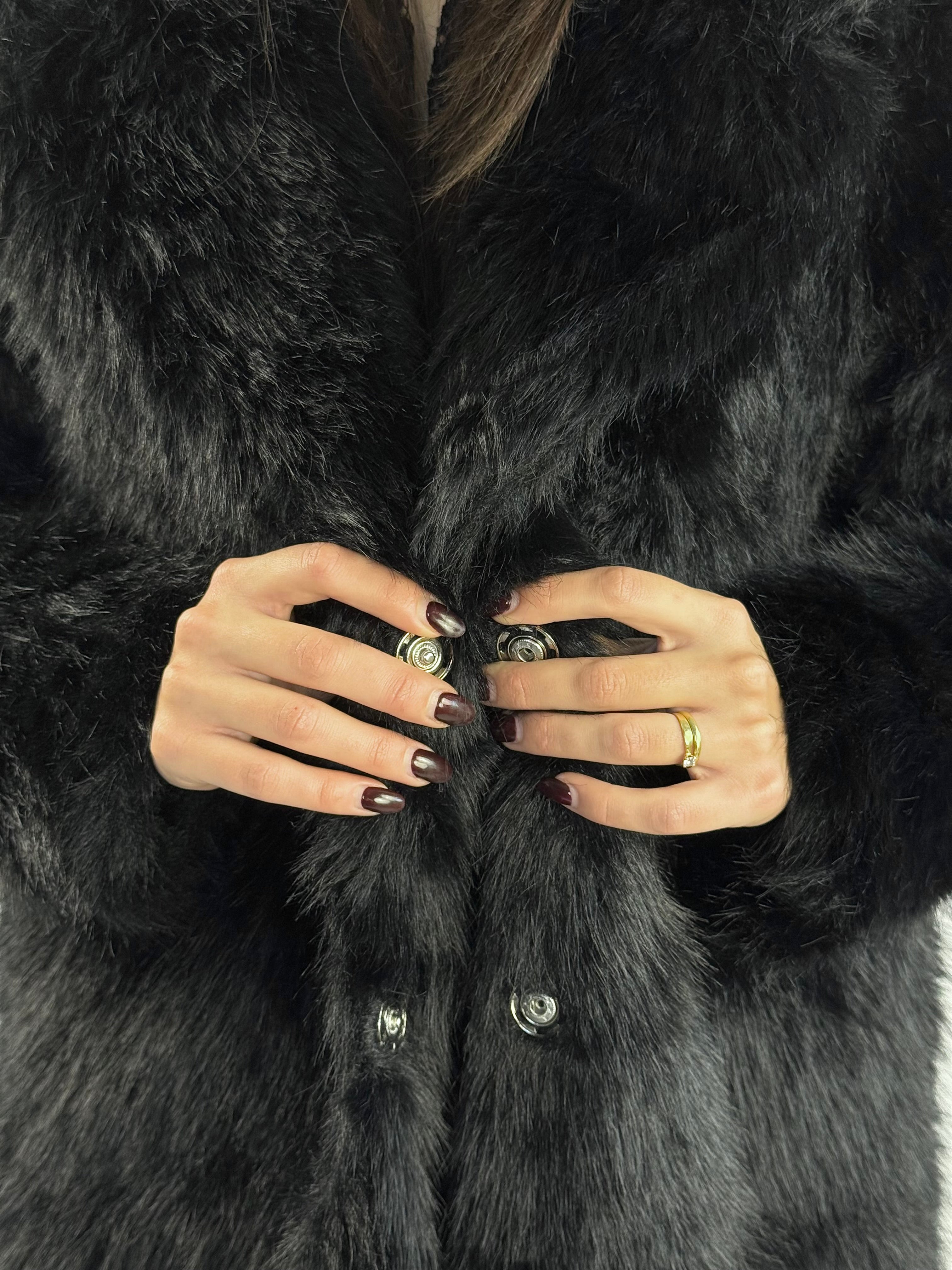 Ecopelliccia midi nera