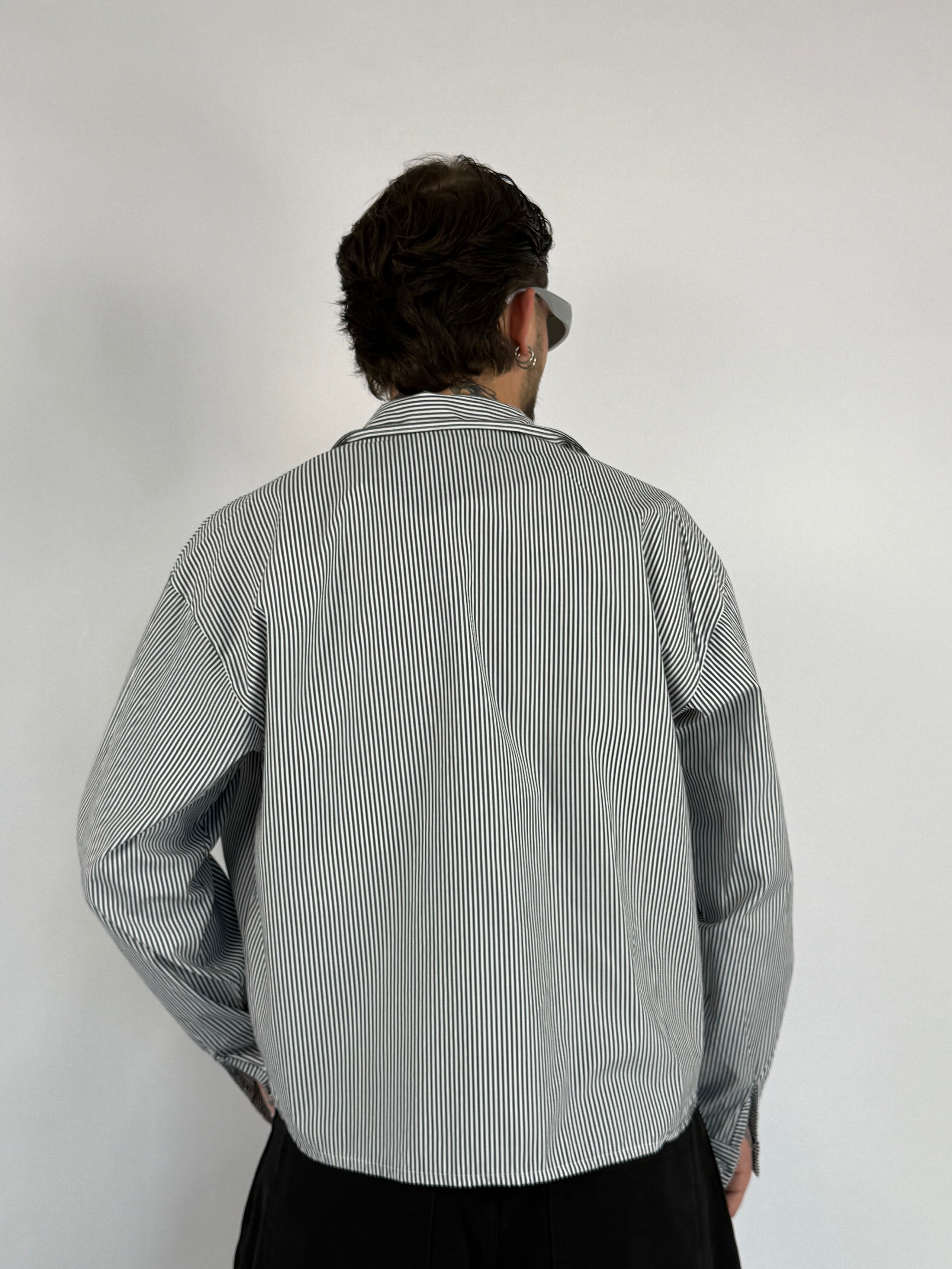 Camicia crop righe