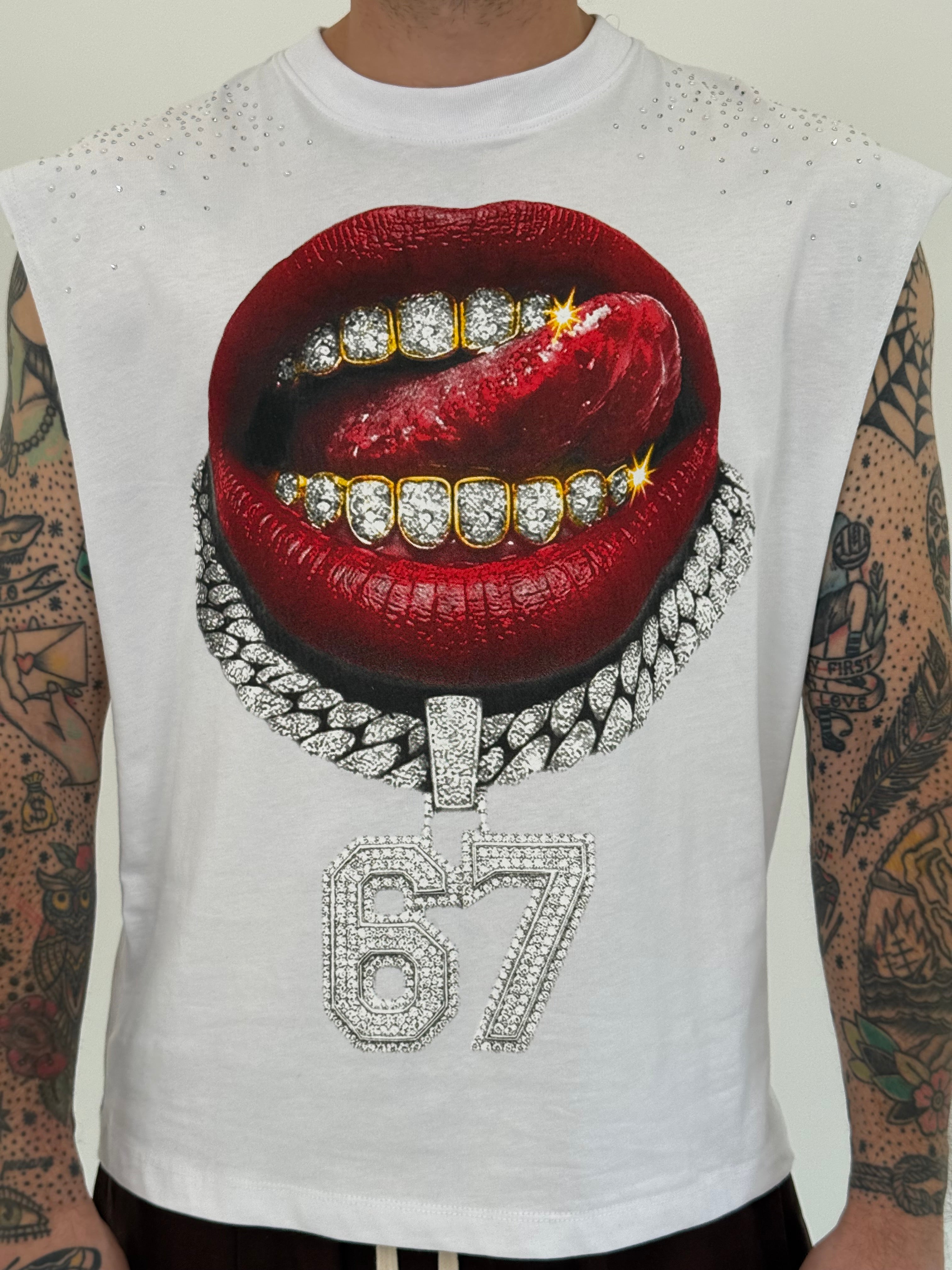 Canotta crop “lips”