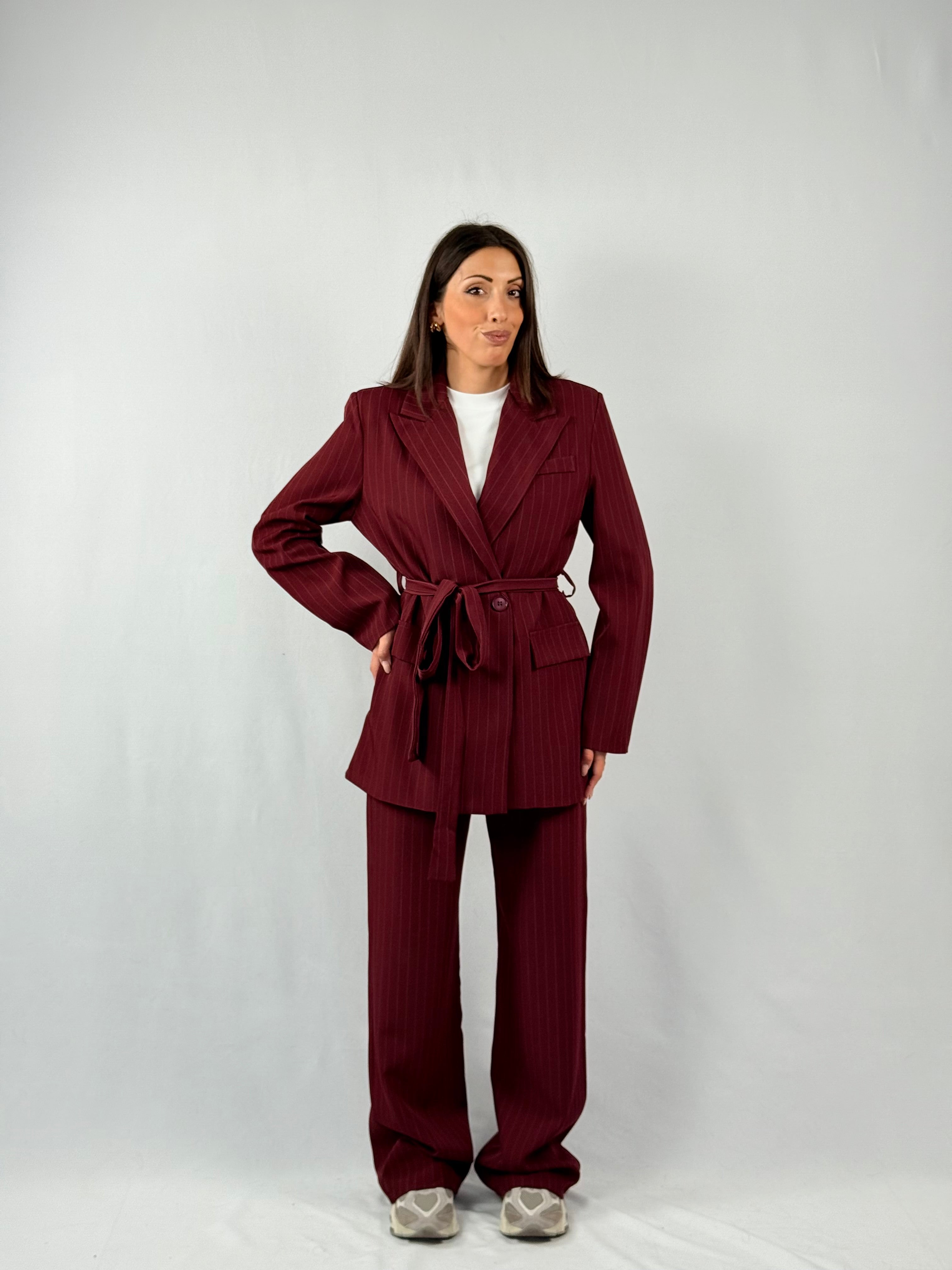 Coordinato gessato bordeaux
