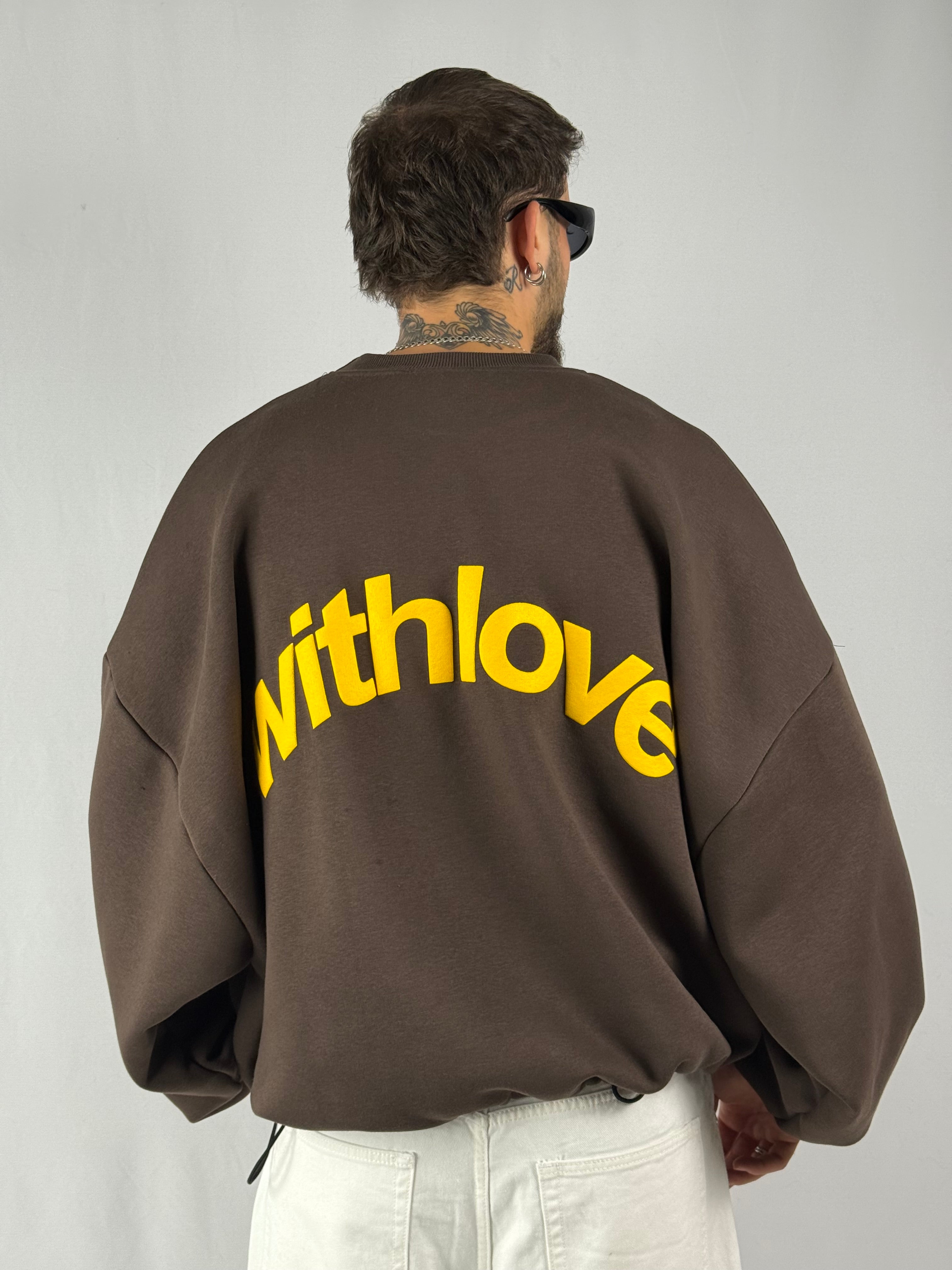 Felpa cropped “with love” moro