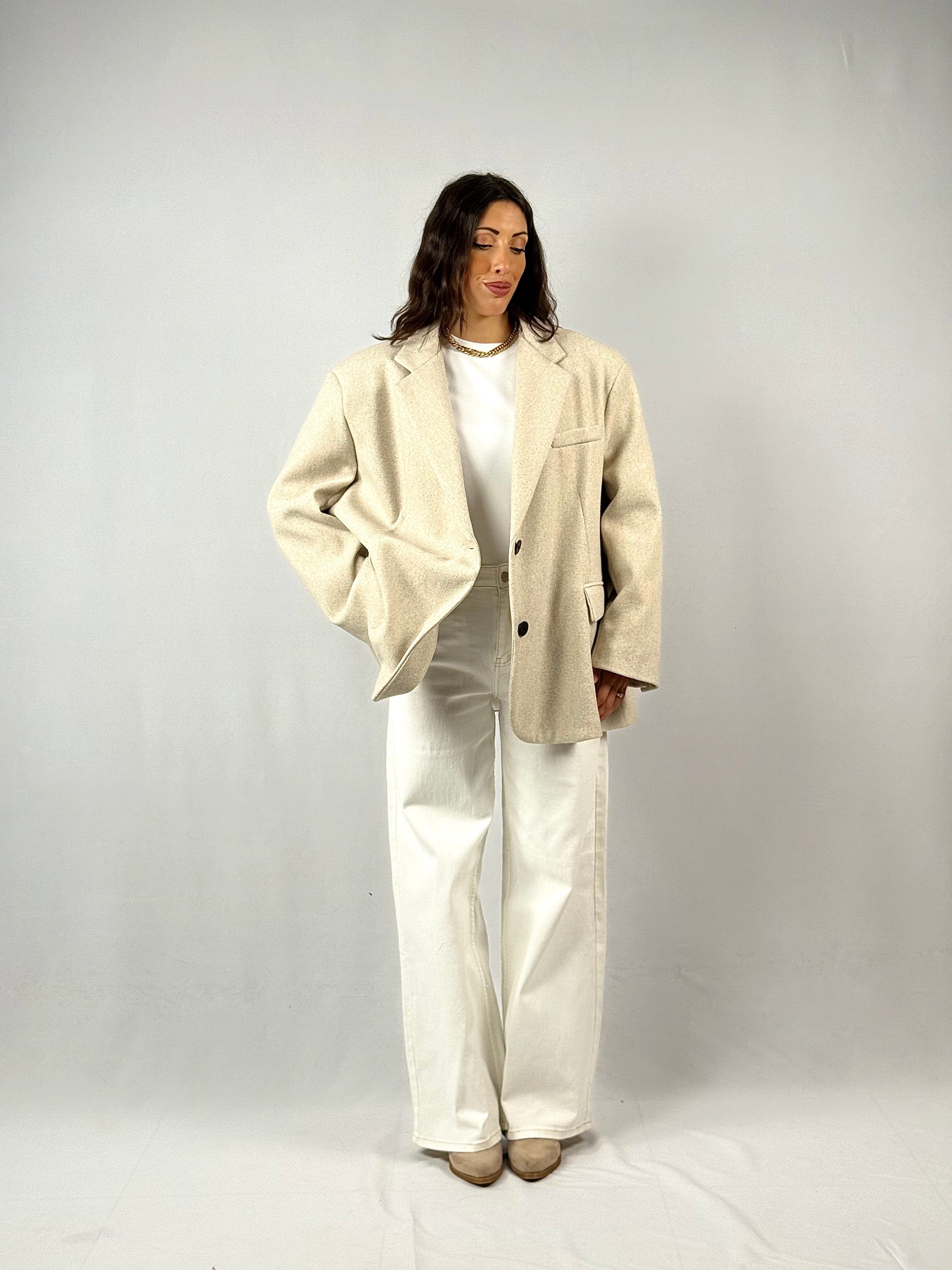 Blazer/Cappotto over sabbia