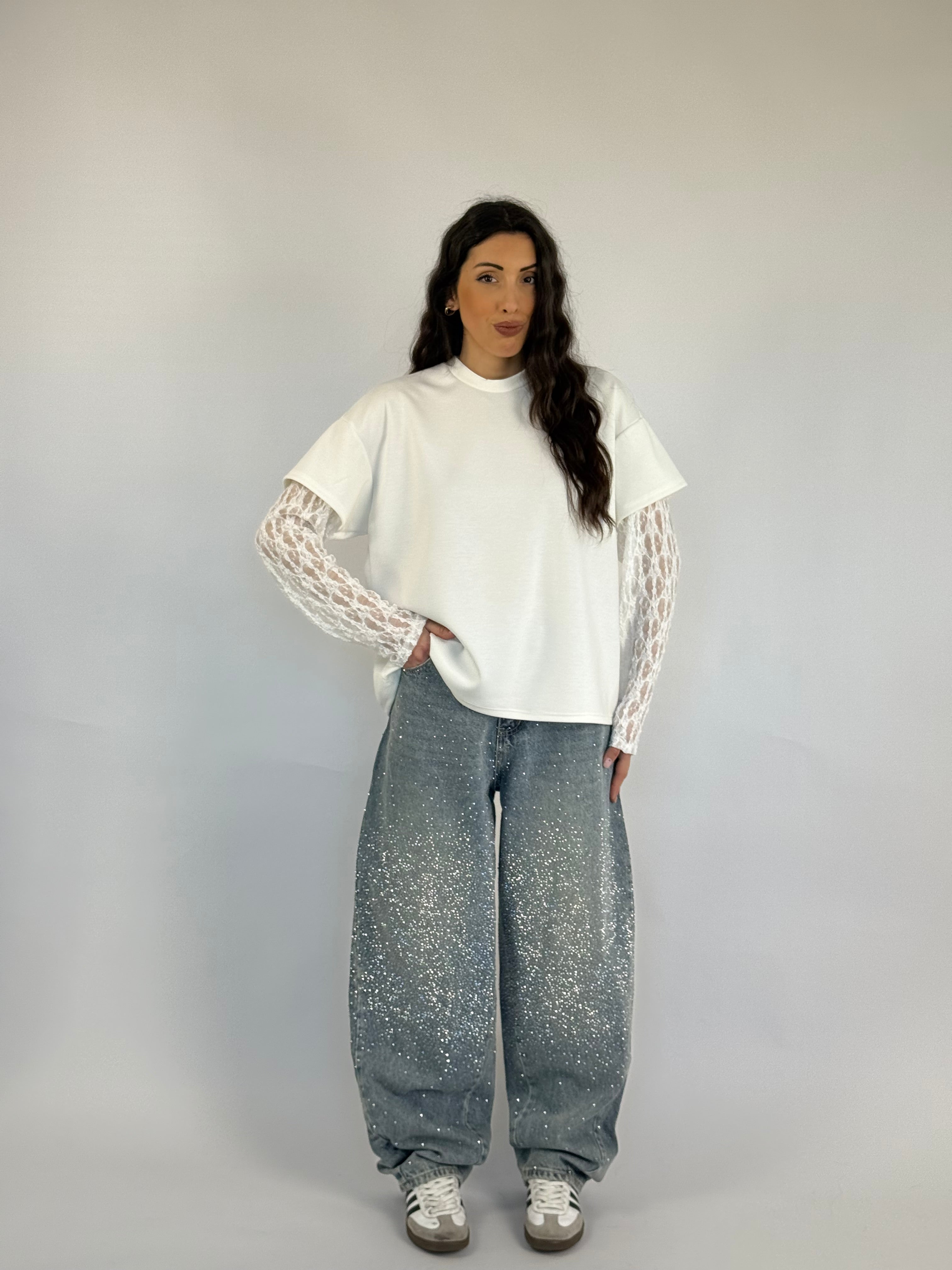 T-shirt manica in pizzo