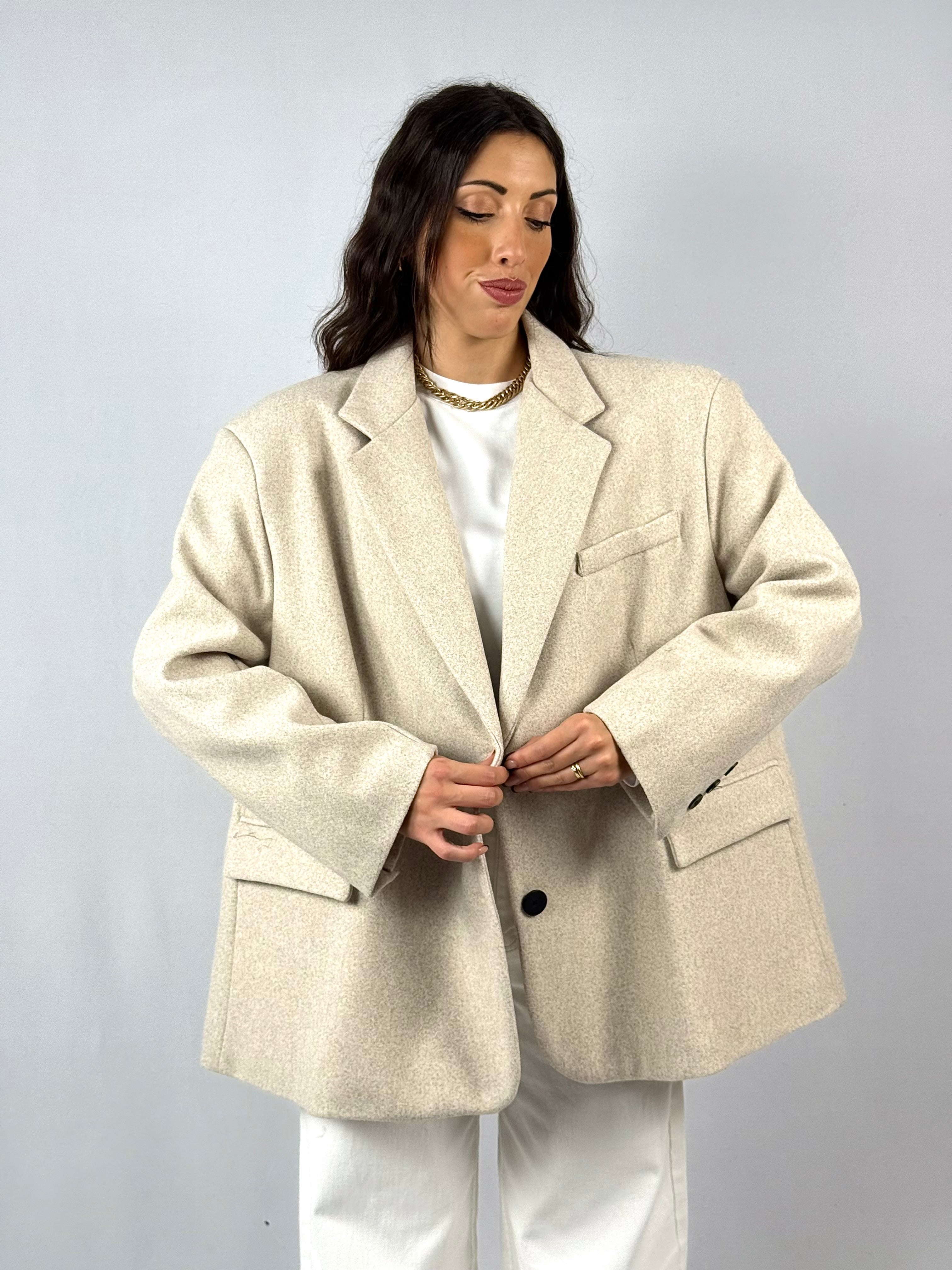 Blazer/Cappotto over sabbia