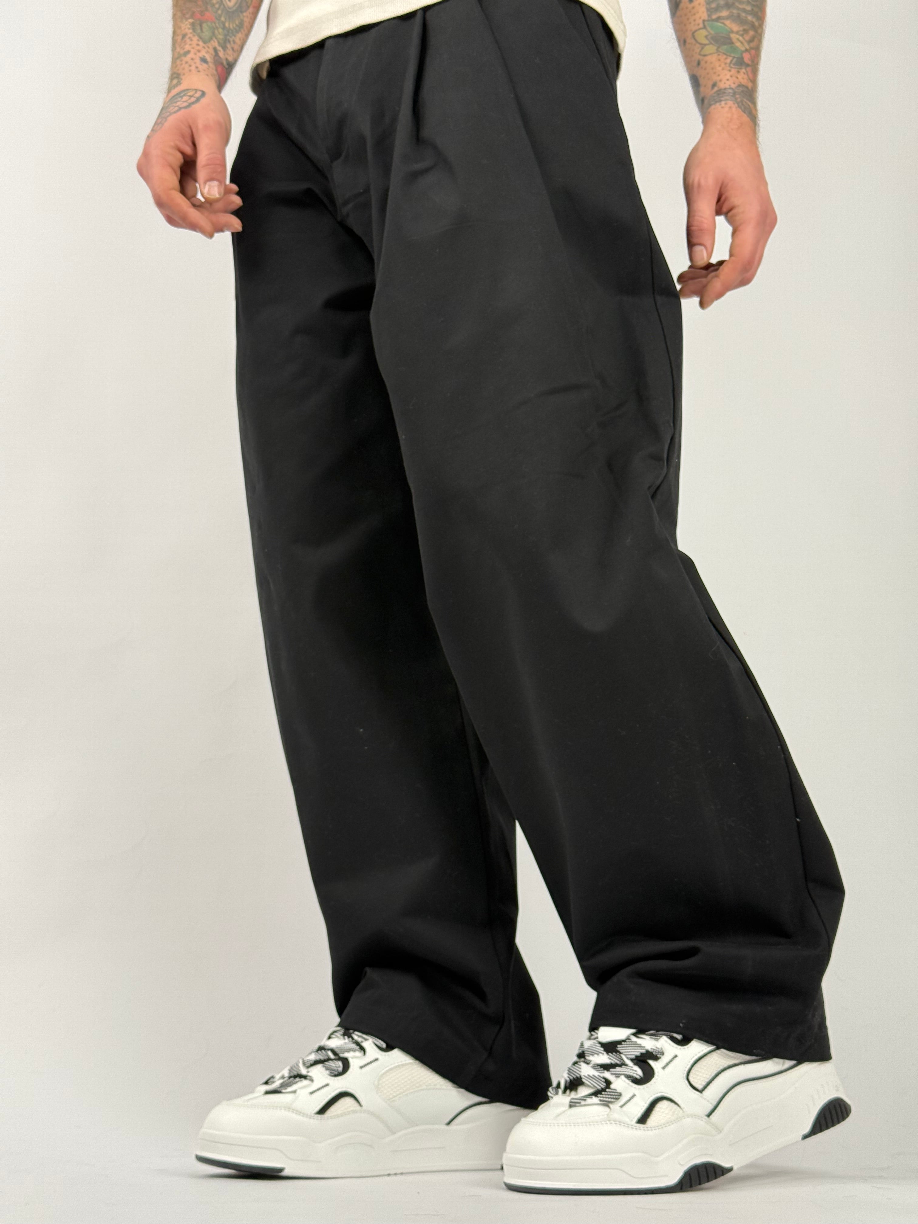 Pantalone “NotLikeUs”