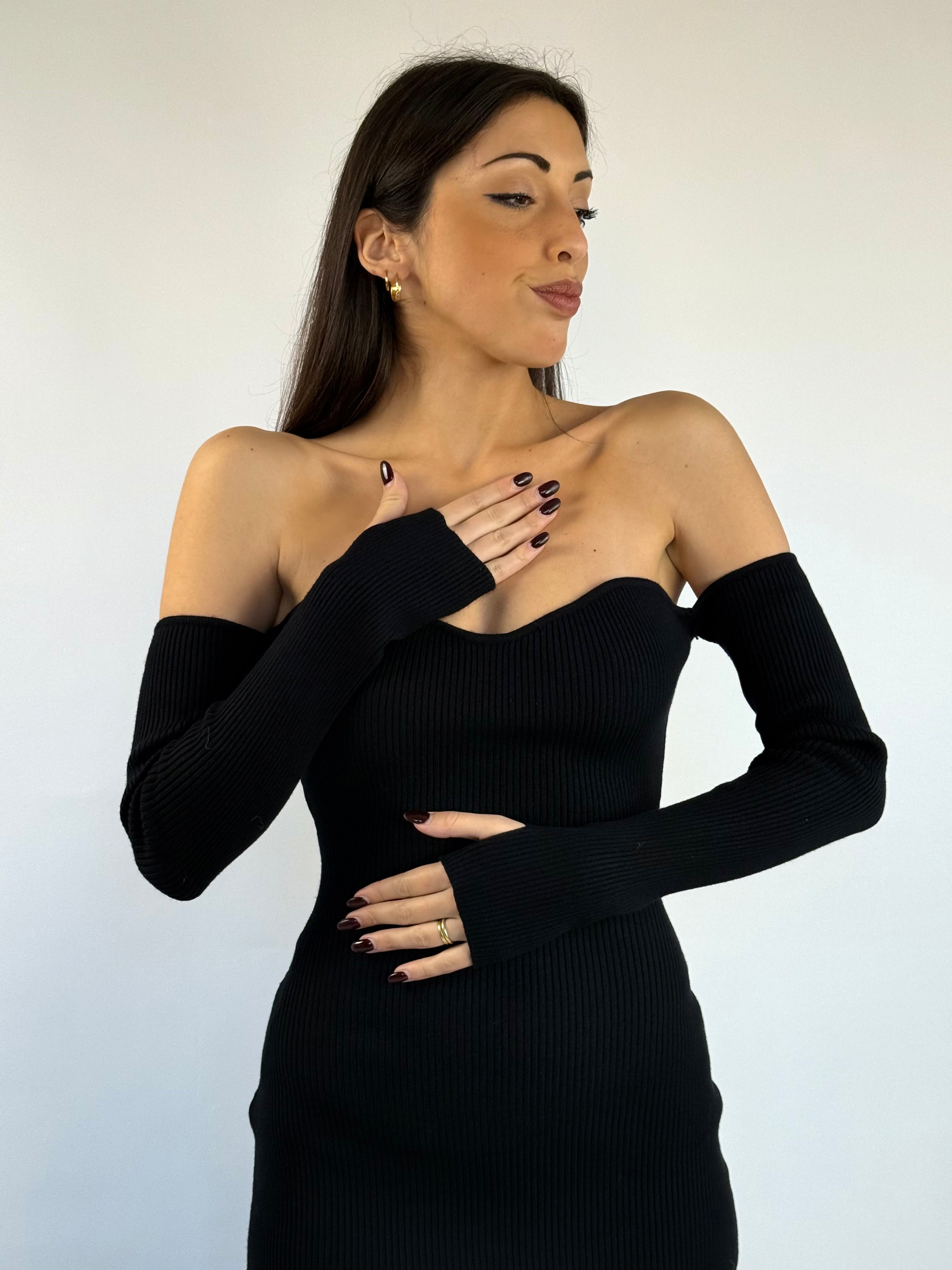 Abito lungo in maglia con manica a guanto