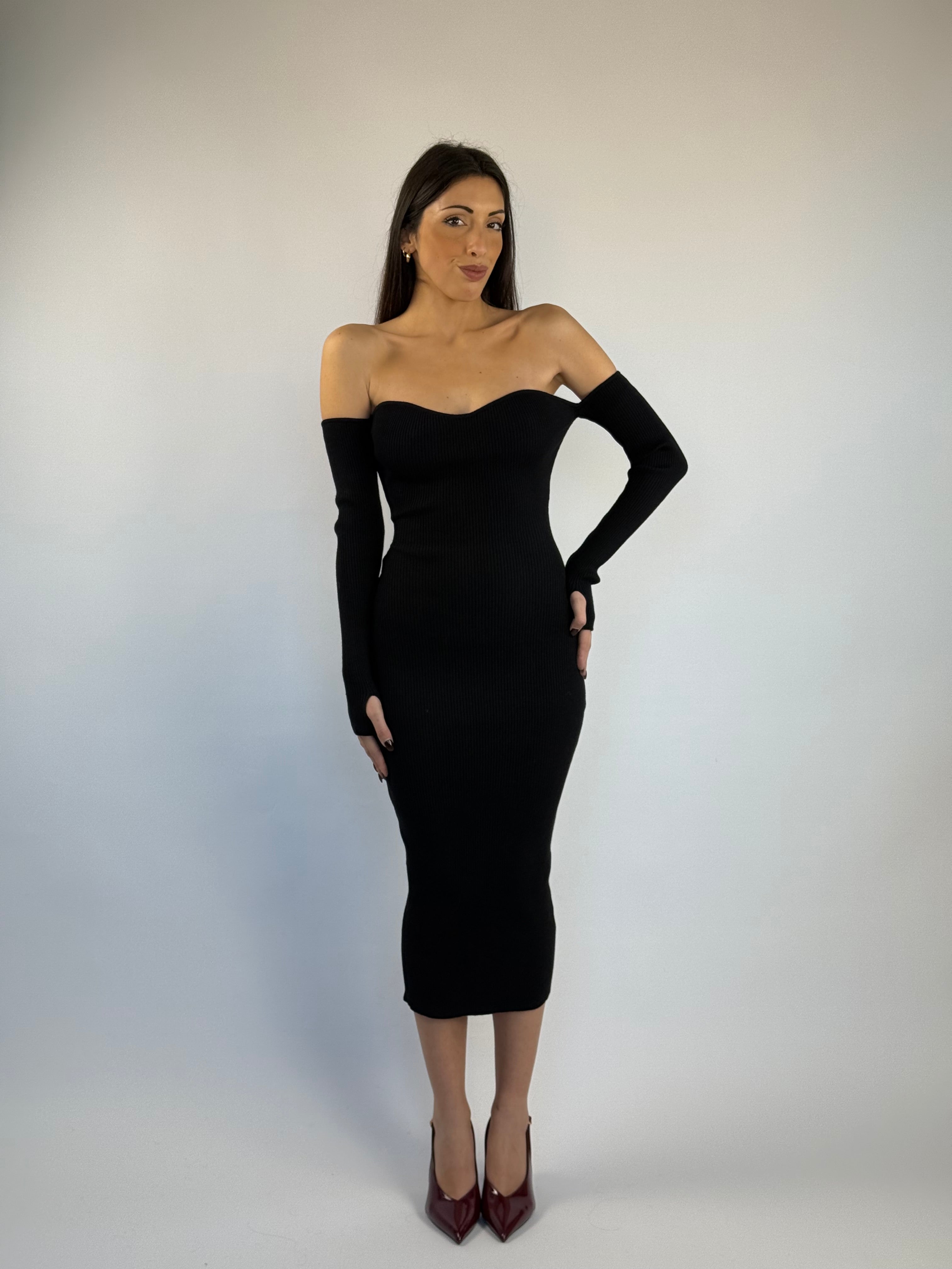 Abito lungo in maglia con manica a guanto