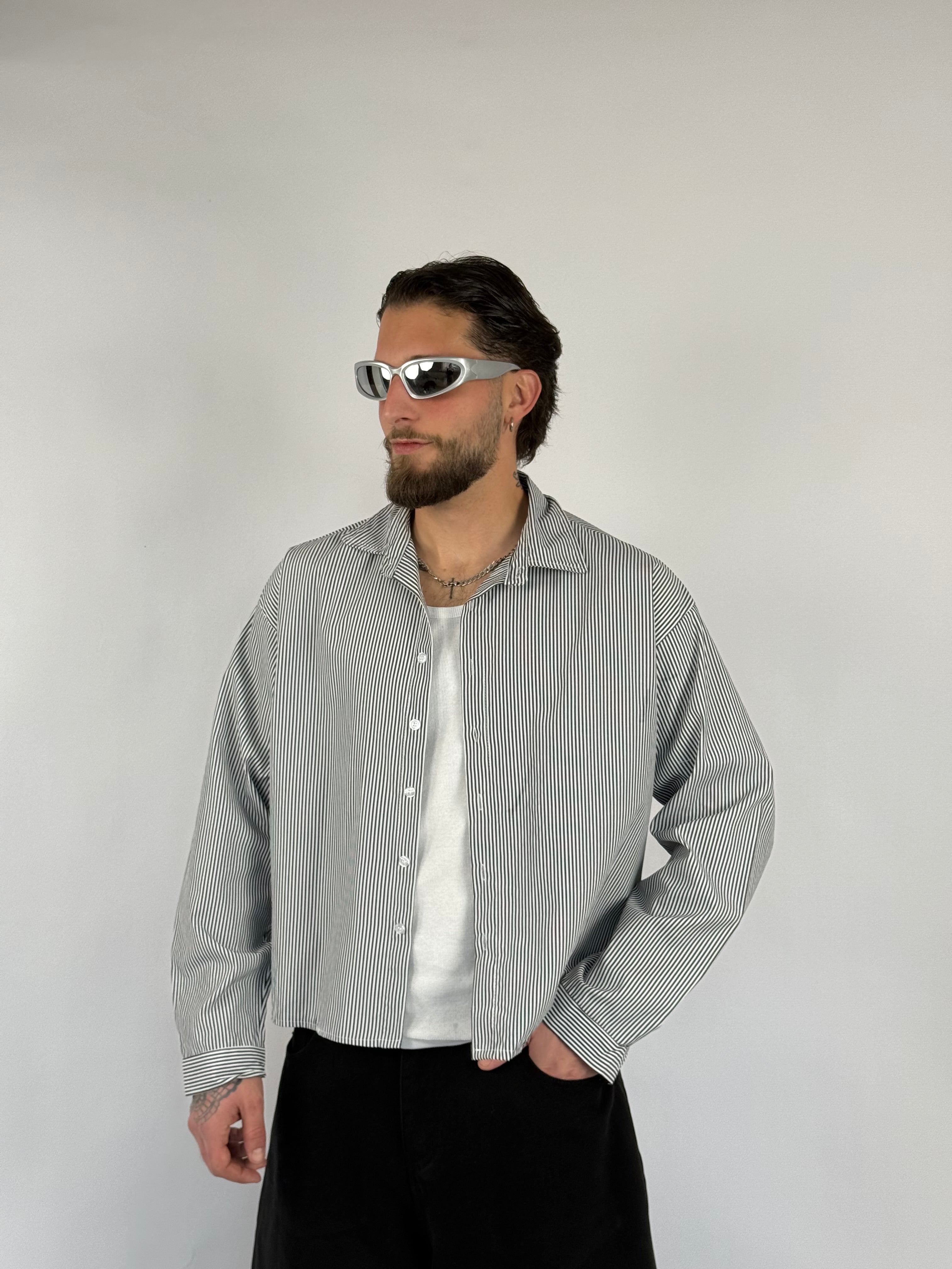 Camicia crop righe