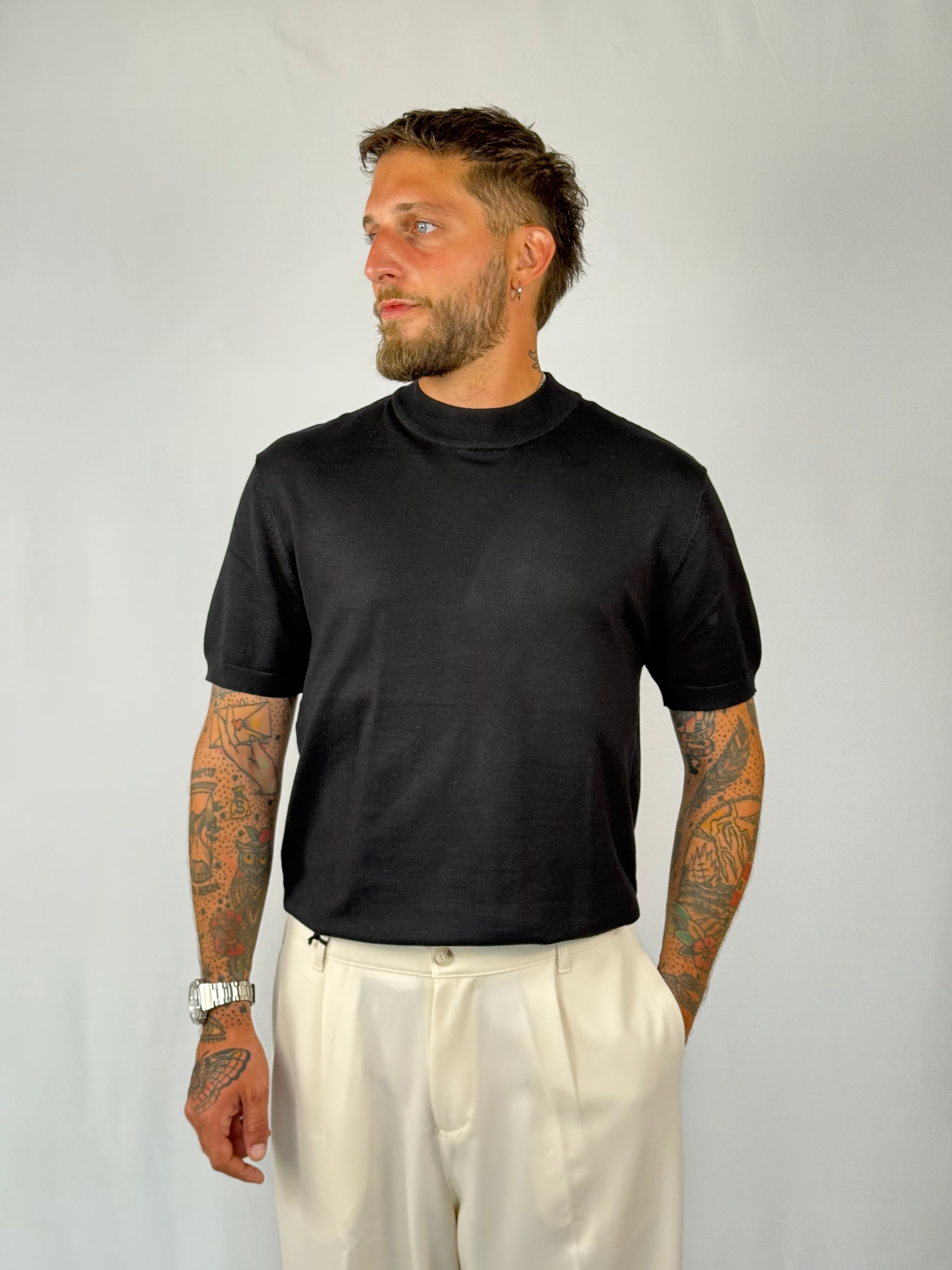 Maglia t-shirt nera