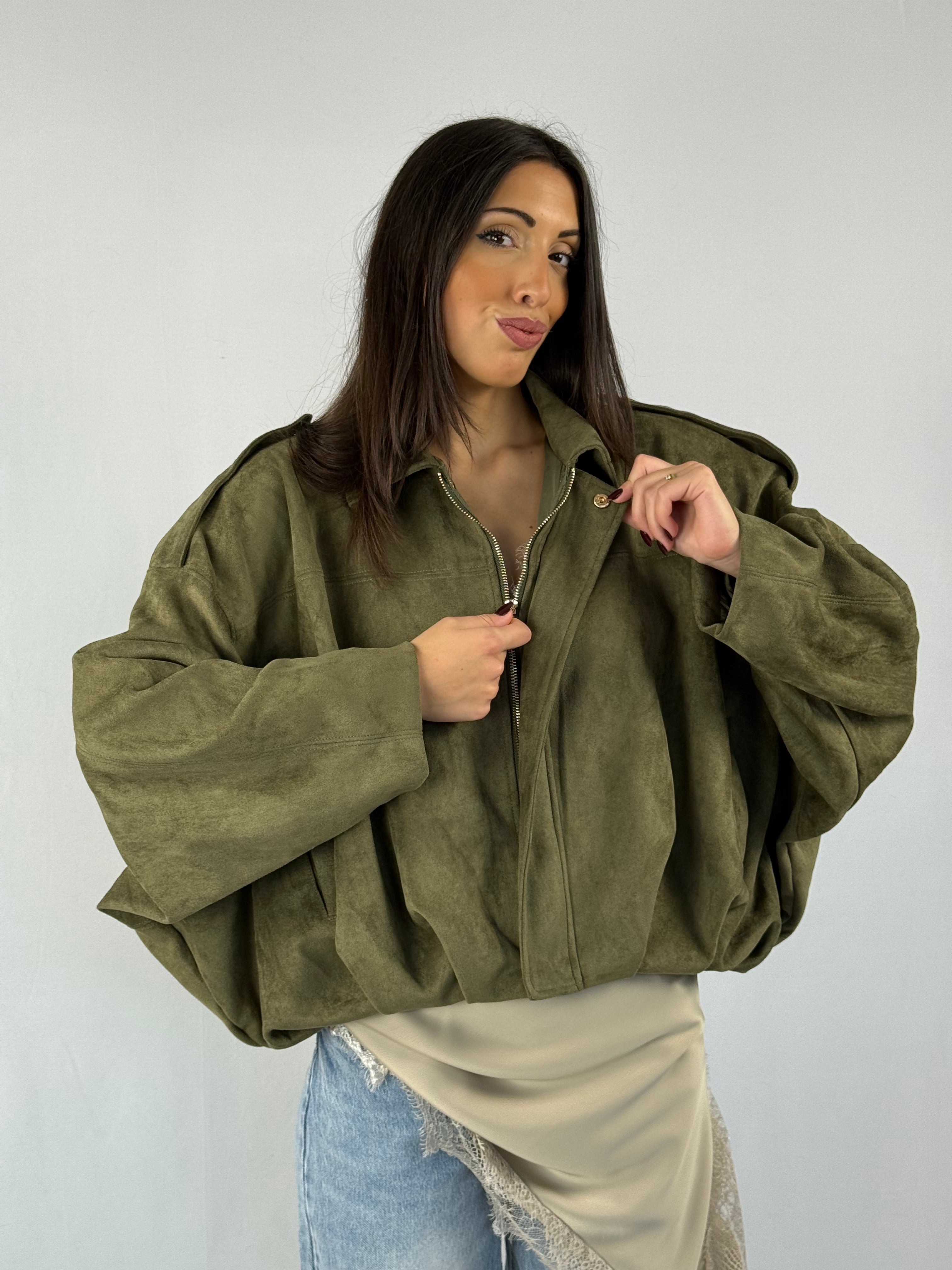 Bomber in suede verde