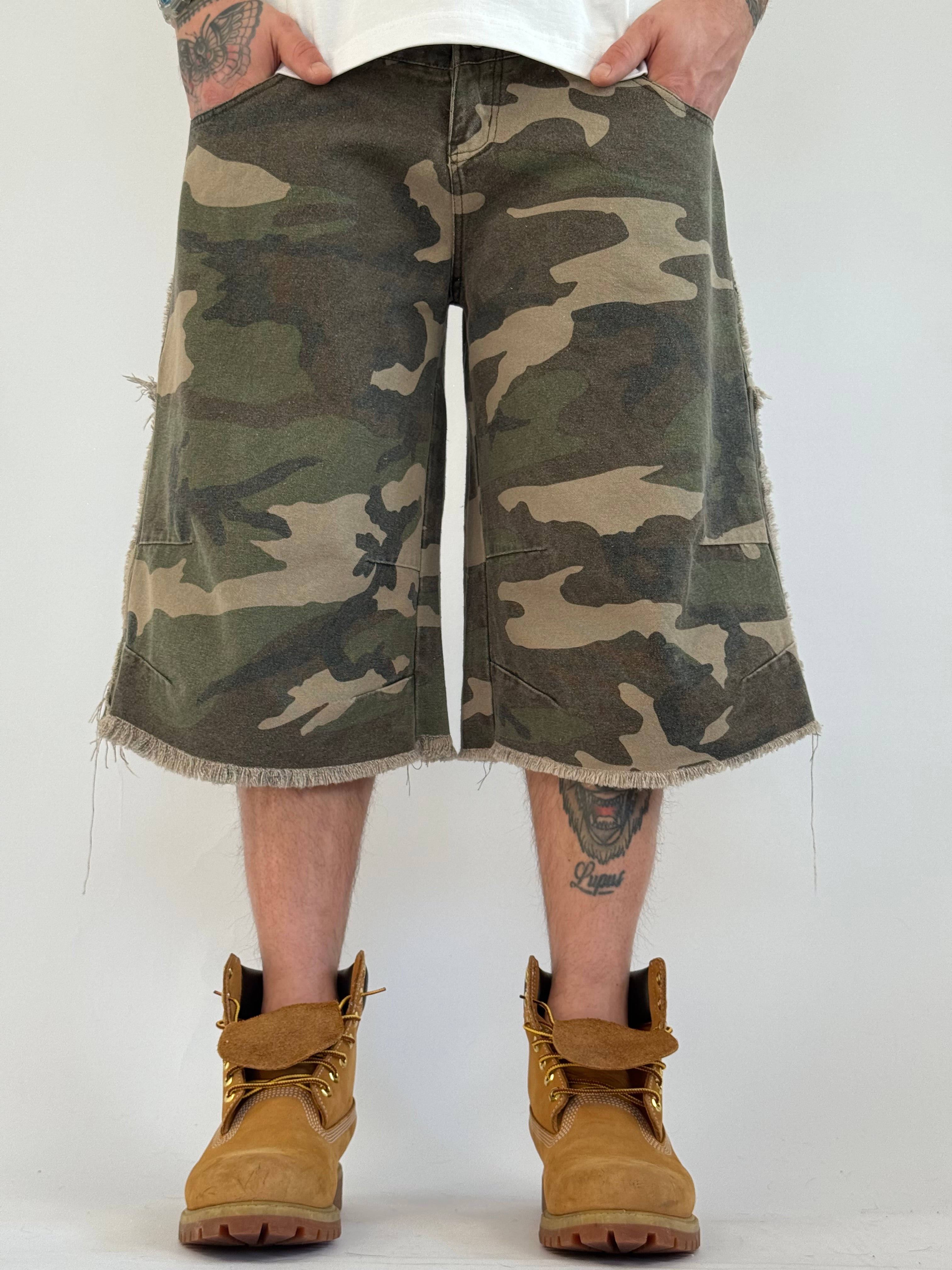 Jorts military